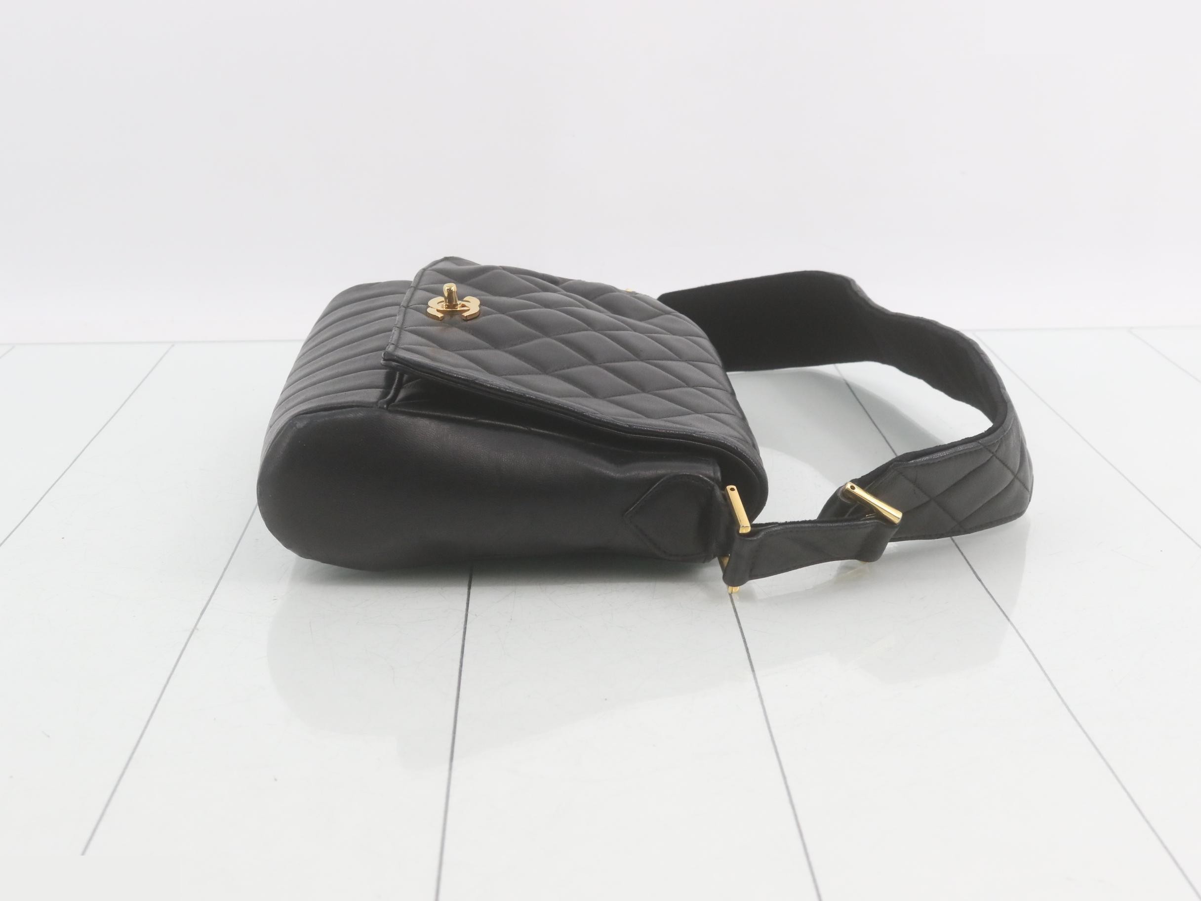 Matelassé (bag) - Shoulder bag — view 3