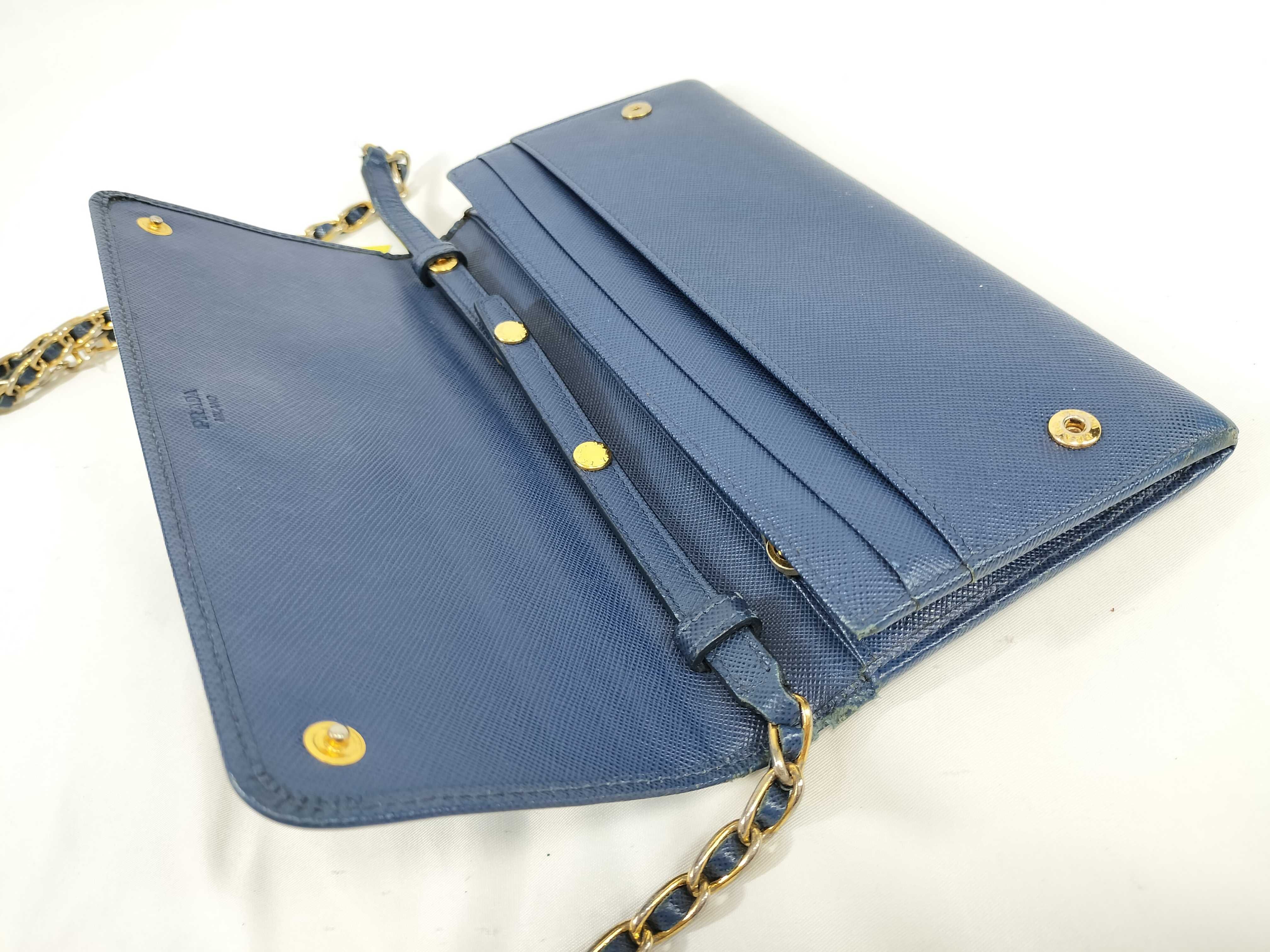 chain wallet, some wear inside, Saffiano leather shoulder bag. — view 8