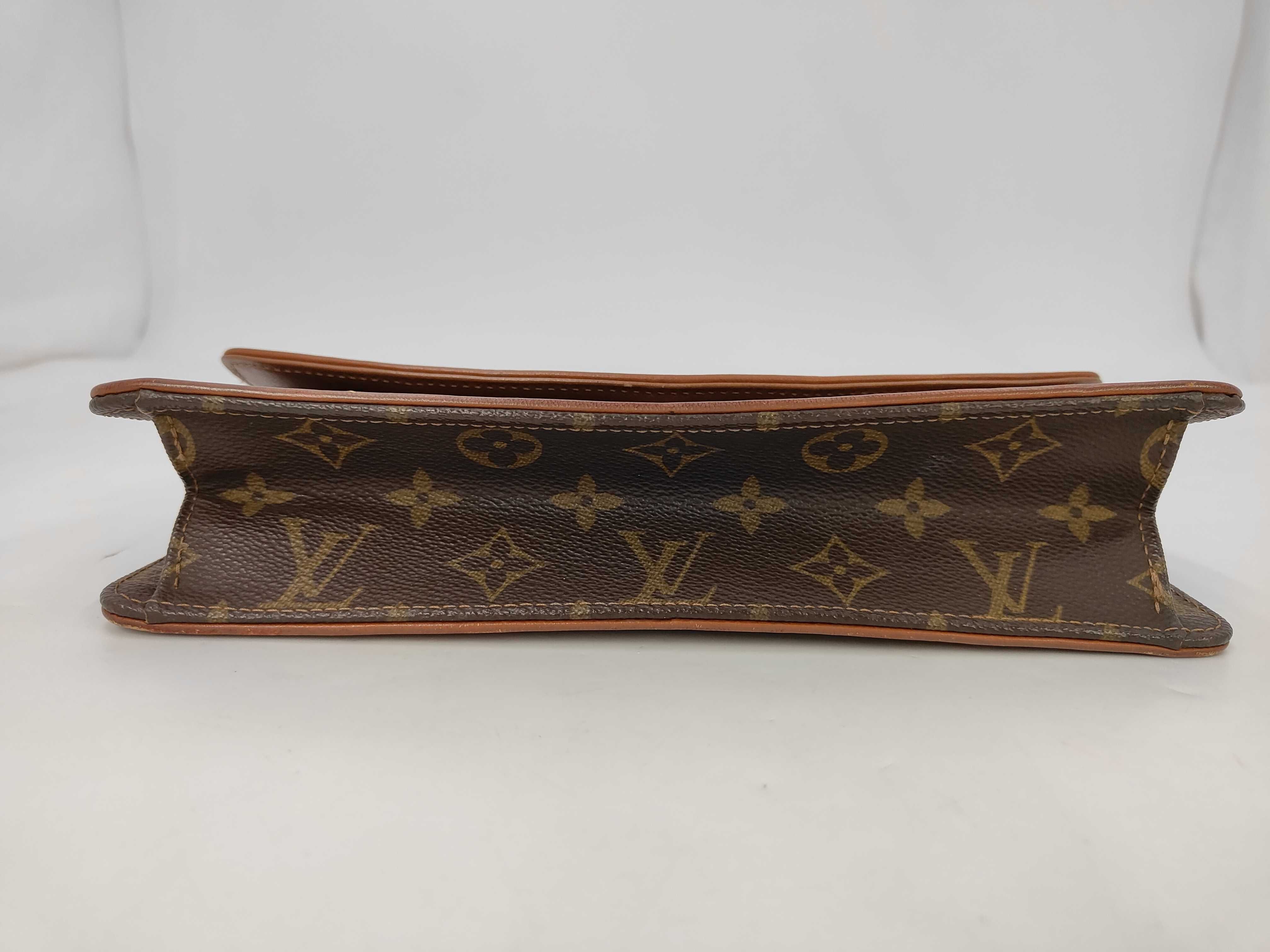 LV Monogram Pochette Dam Second Bag — view 3