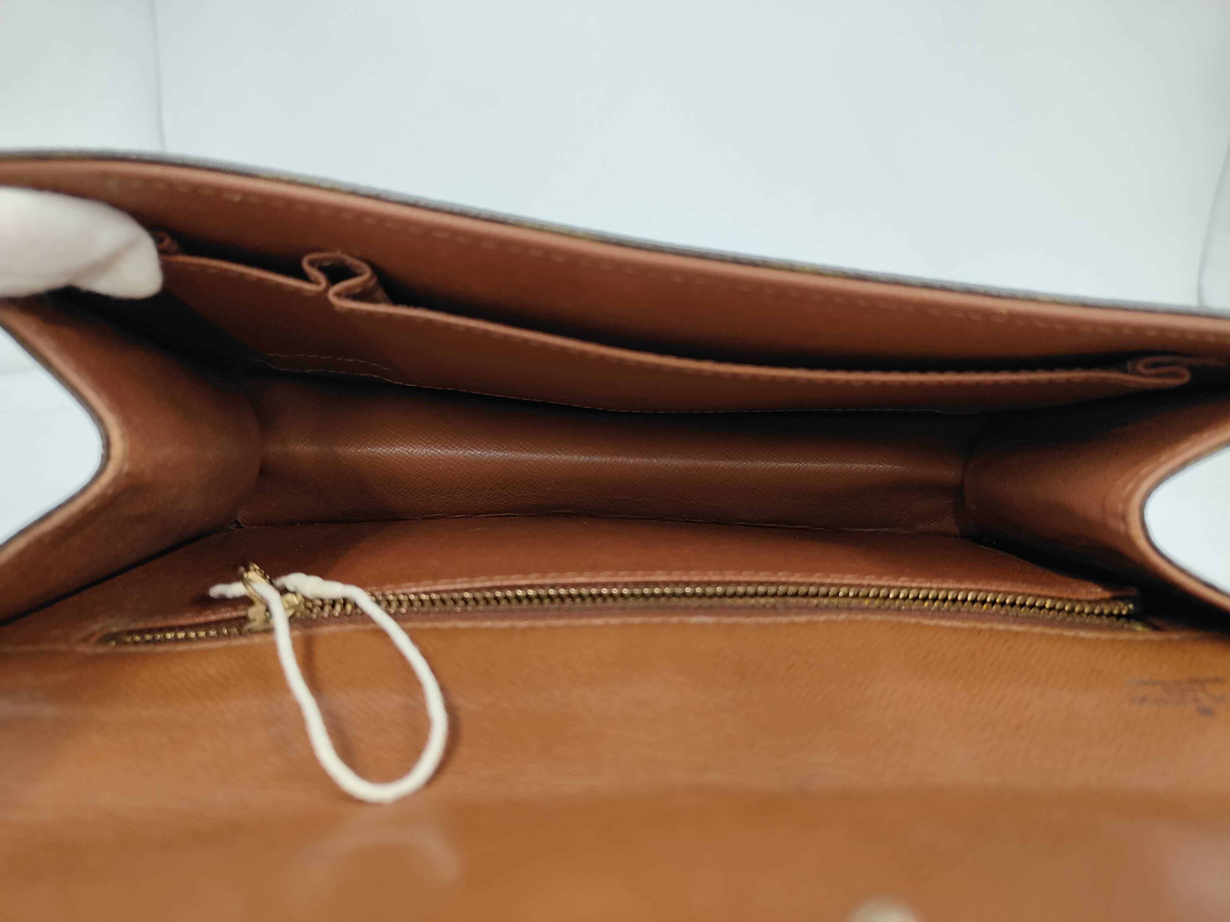 LV Monogram Pochette Dam Second Bag — view 5