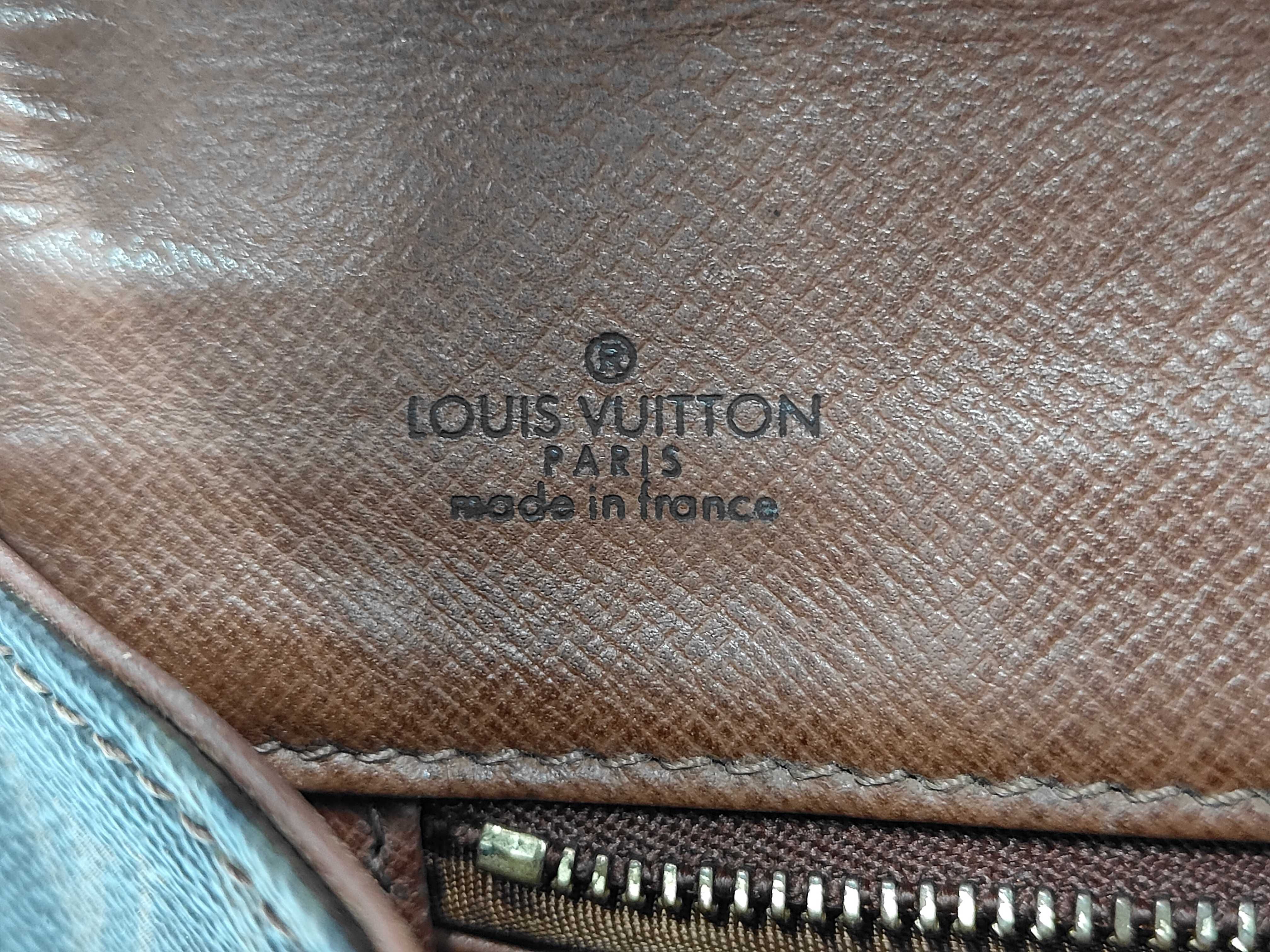 LV Monogram Pochette Dam Second Bag — view 6
