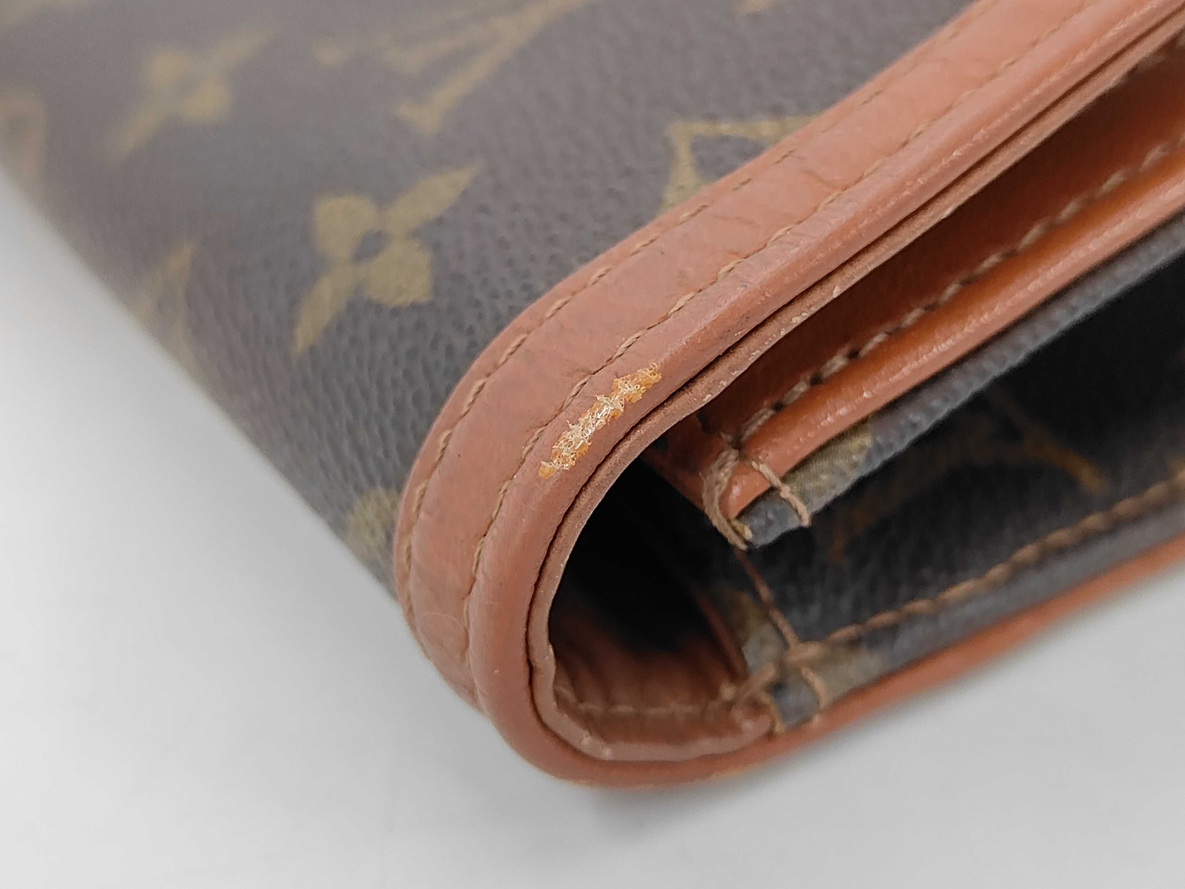 LV Monogram Pochette Dam Second Bag — view 7