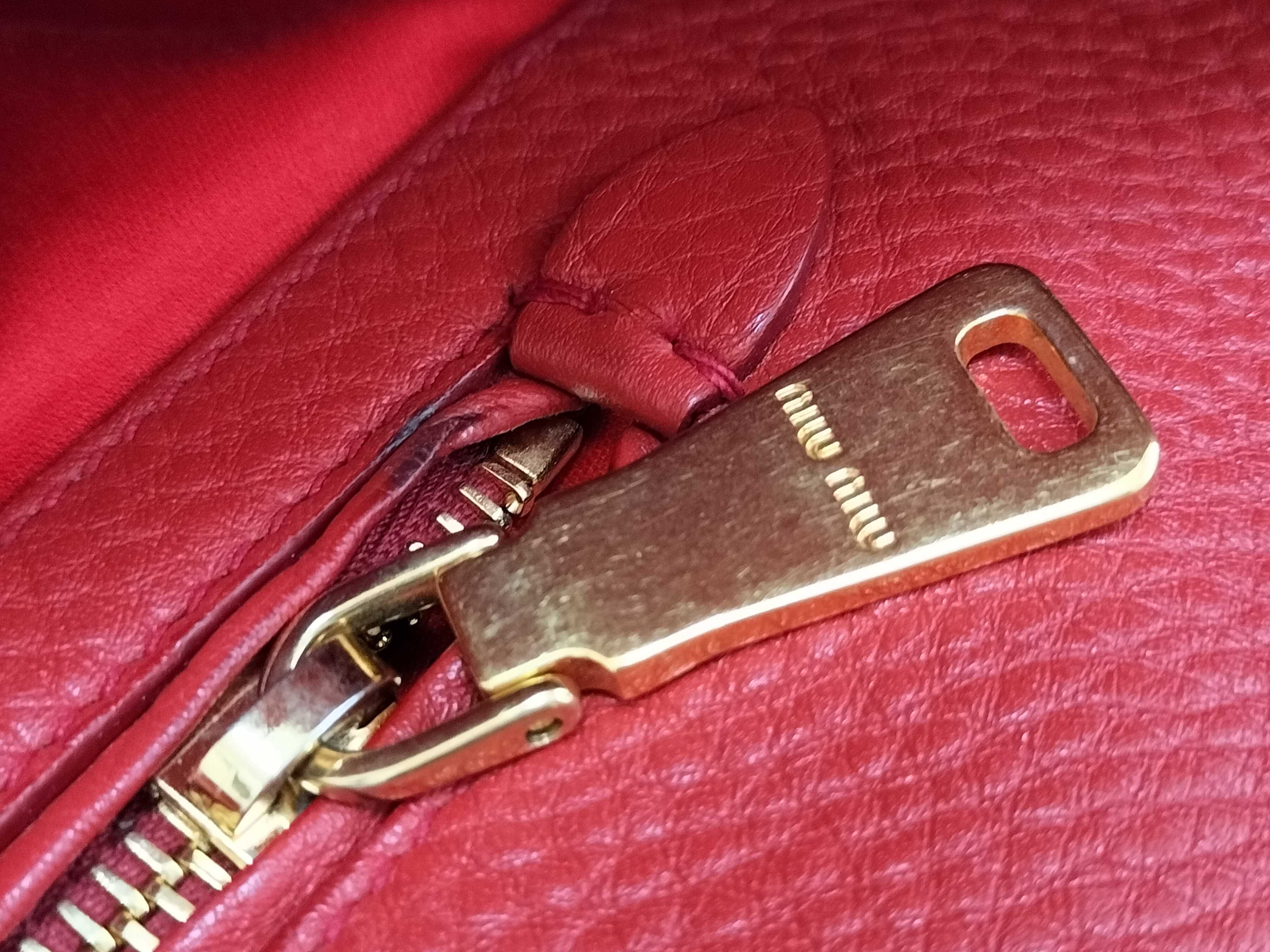 Vitello Daino Leather 2-Way Tote Bag — view 14