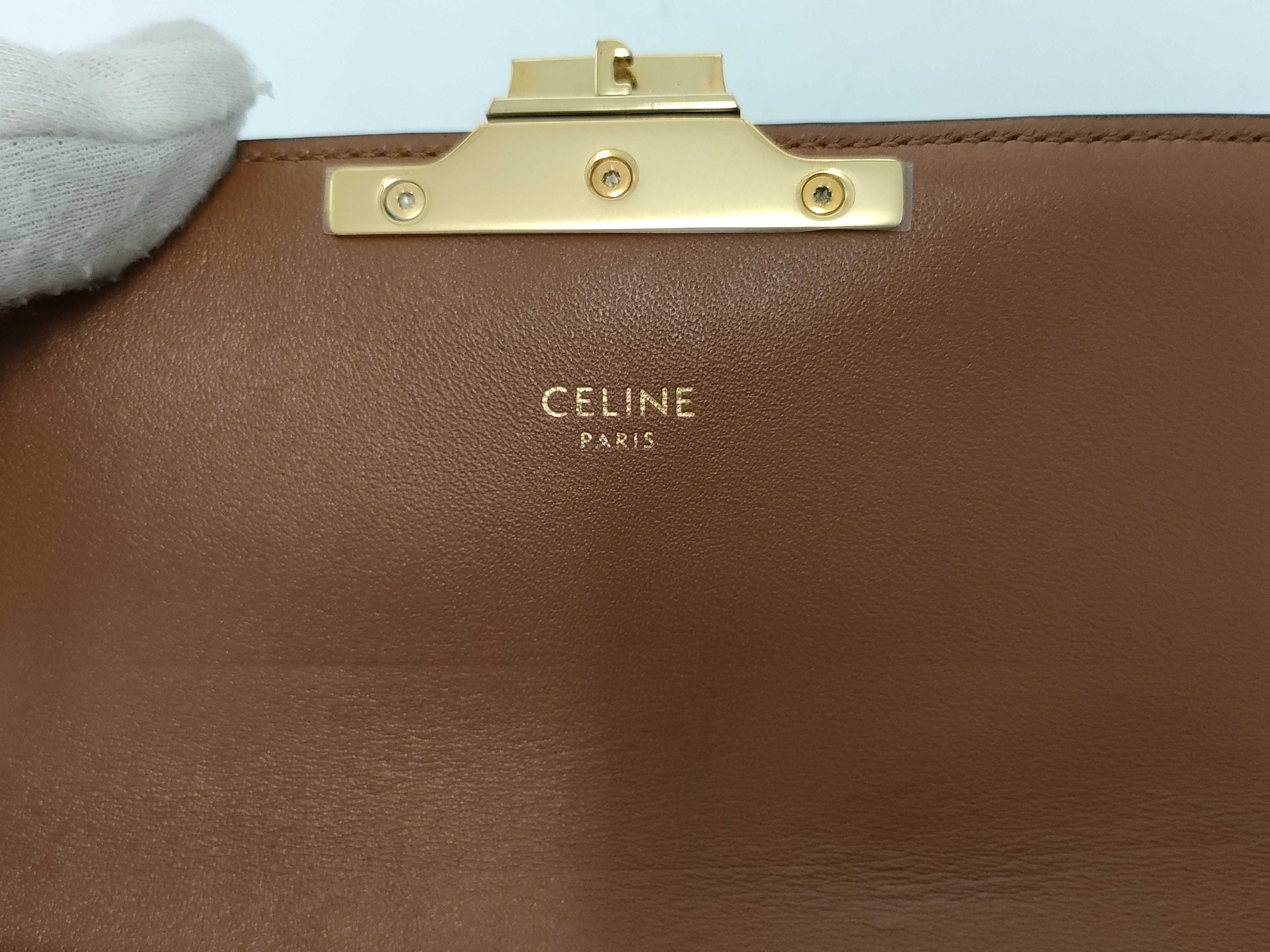 Triomphe Shoulder Bag — view 11