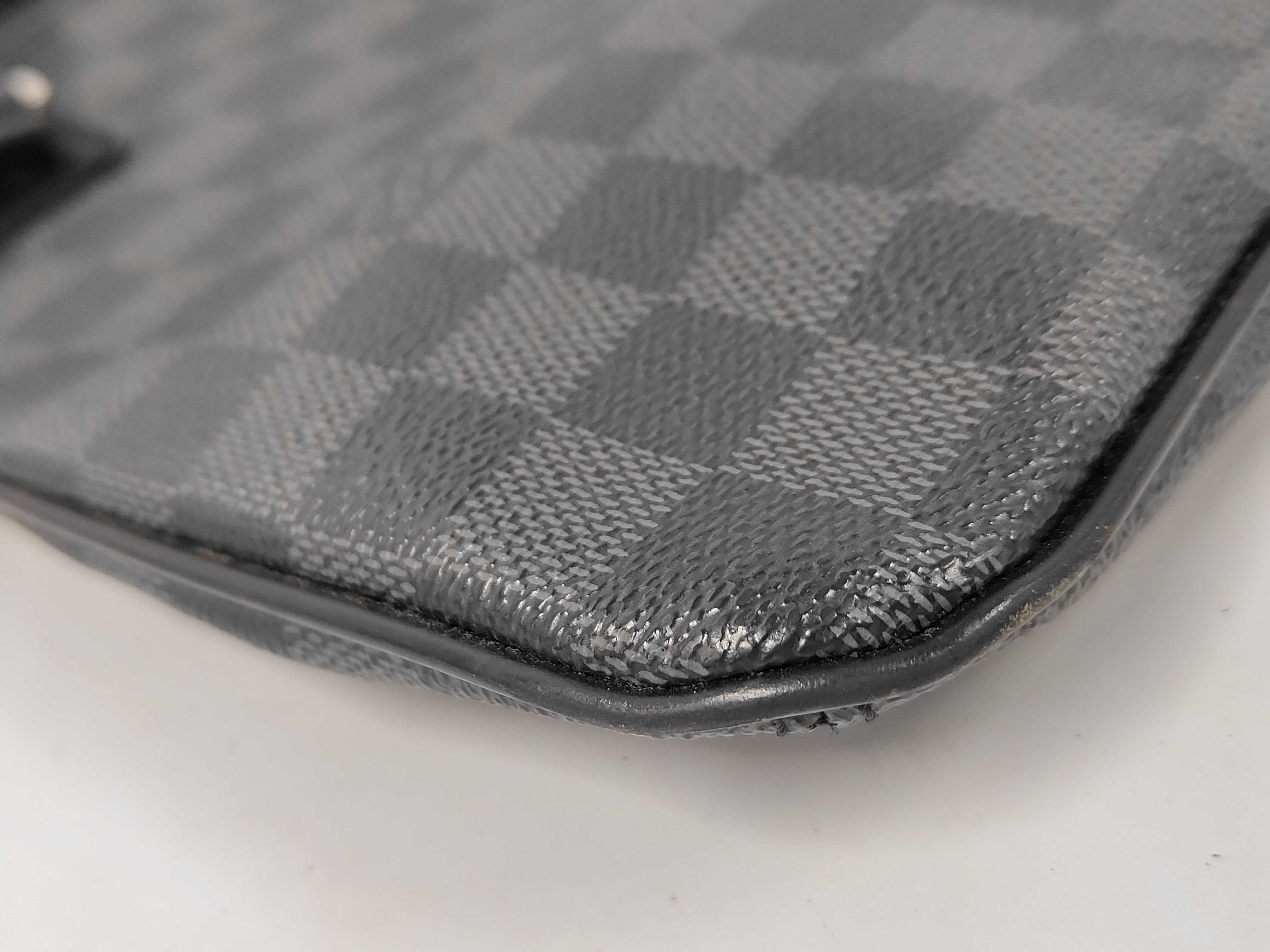 LV Graphite Thomas Shoulder Bag — view 4