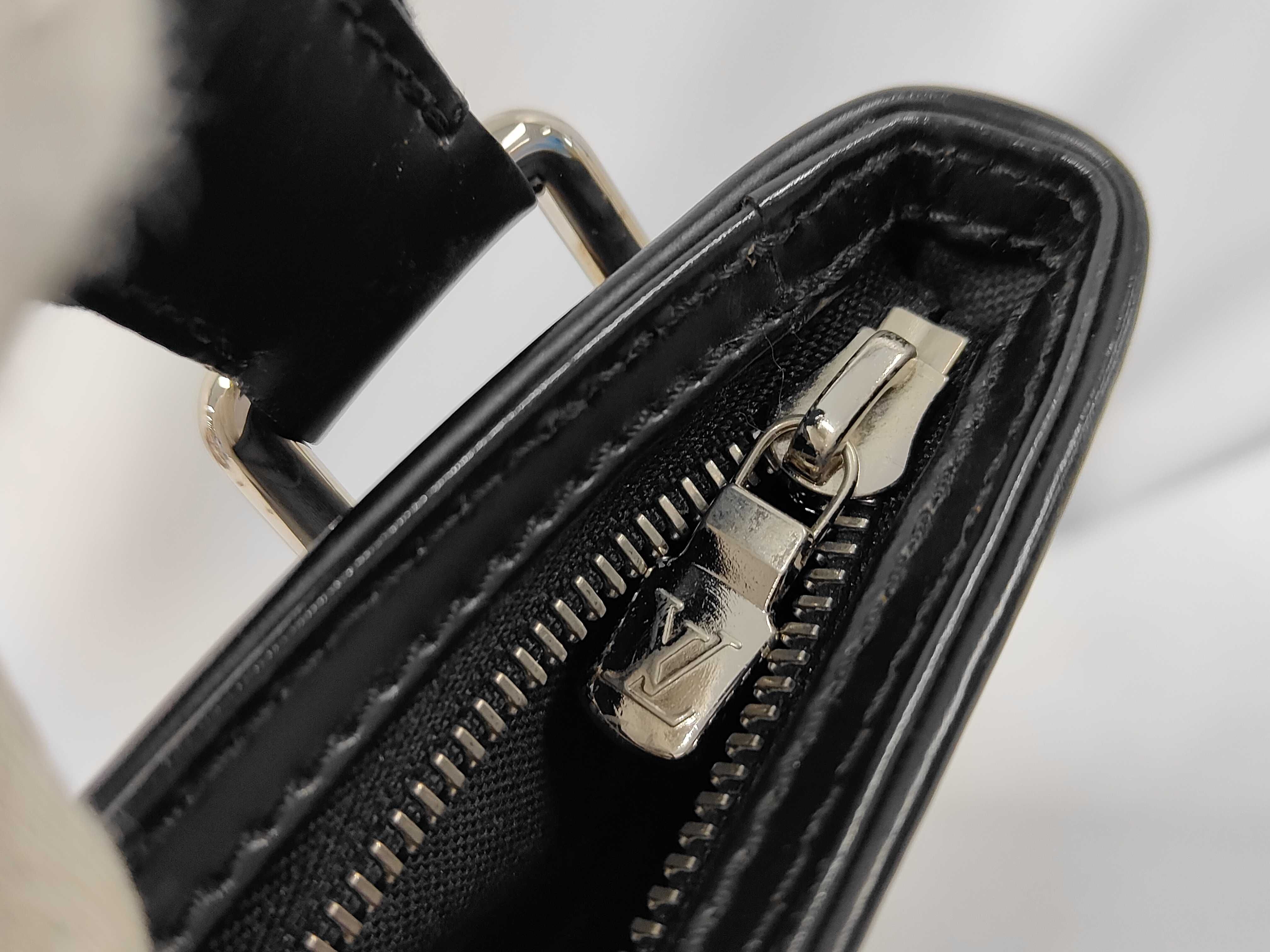 LV Graphite Thomas Shoulder Bag — view 10