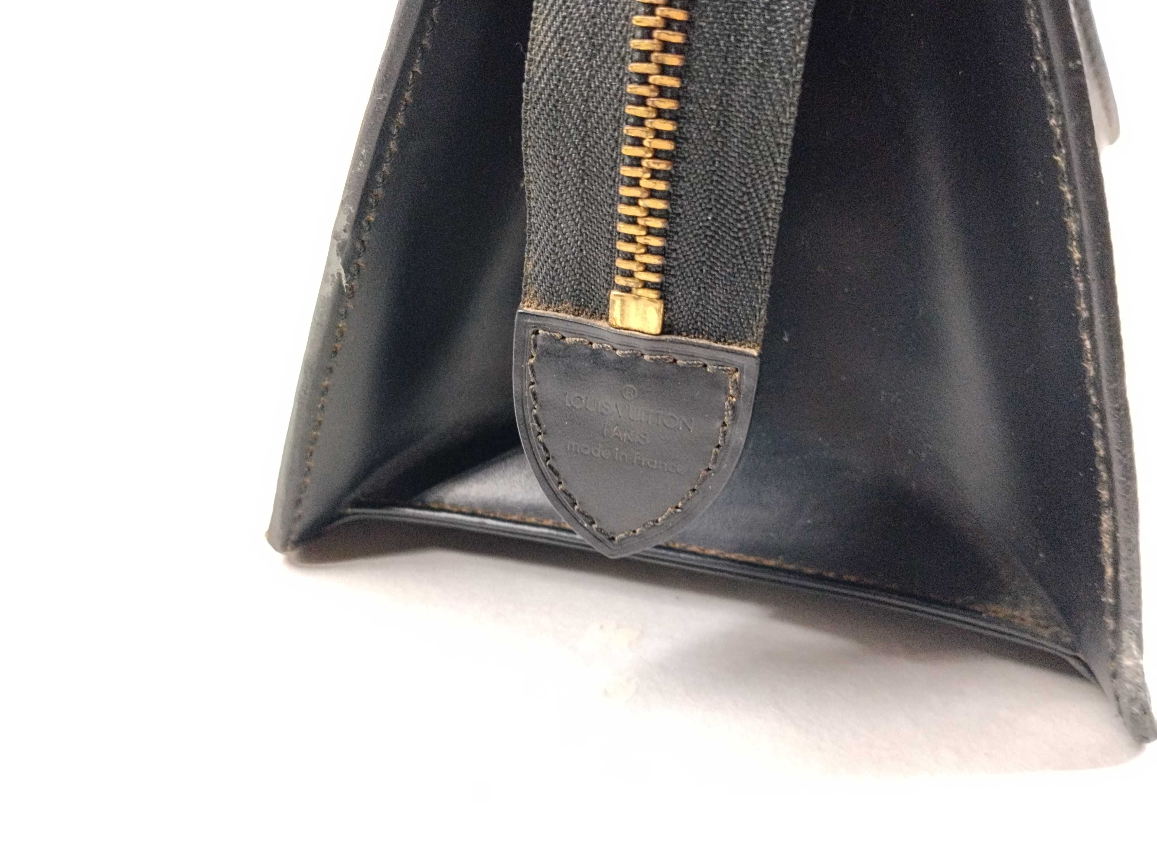 Epi M52092 Sac Triangle Handbag — view 11
