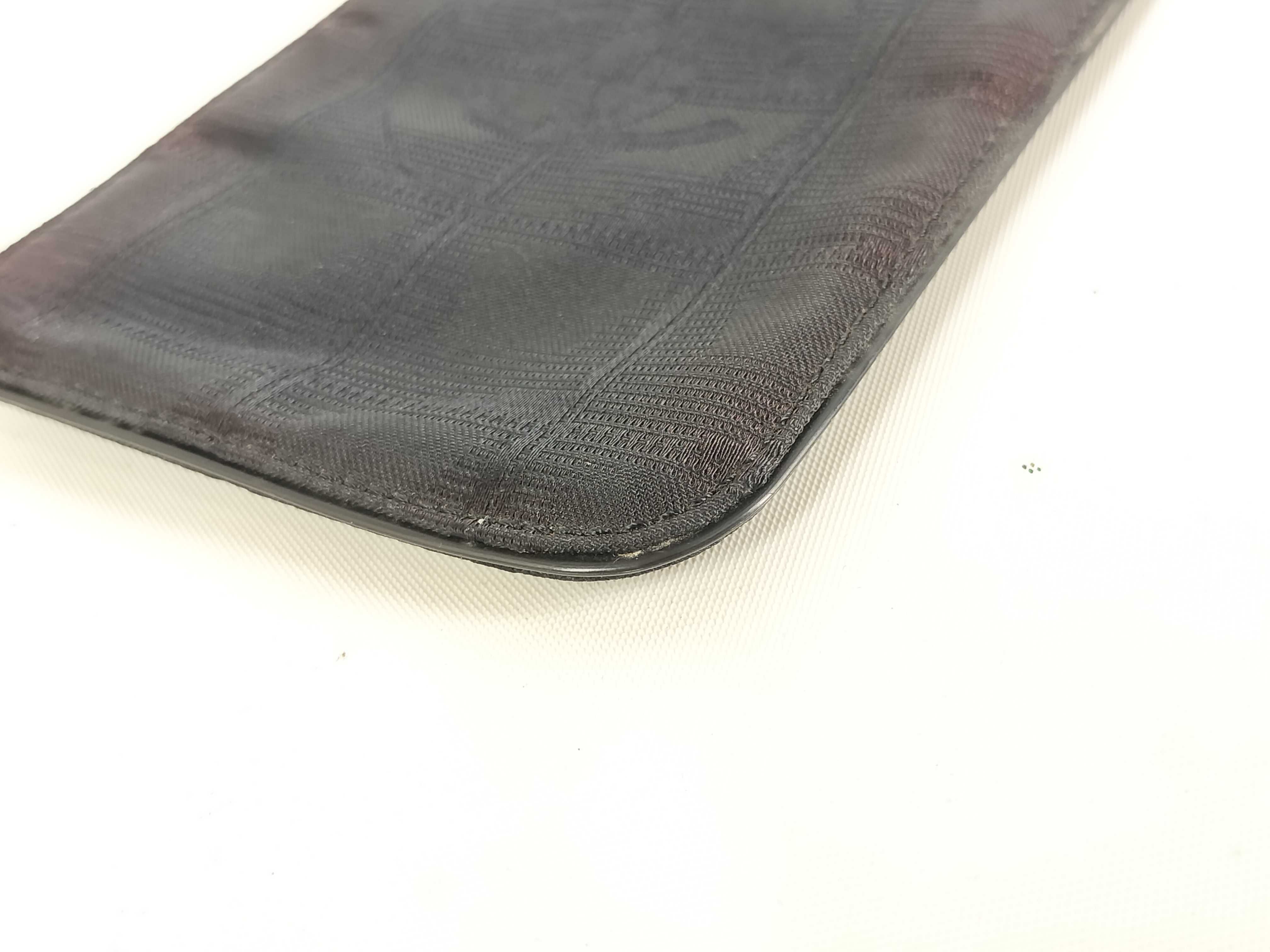 New Travel Line Pouch and other accessories — view 2