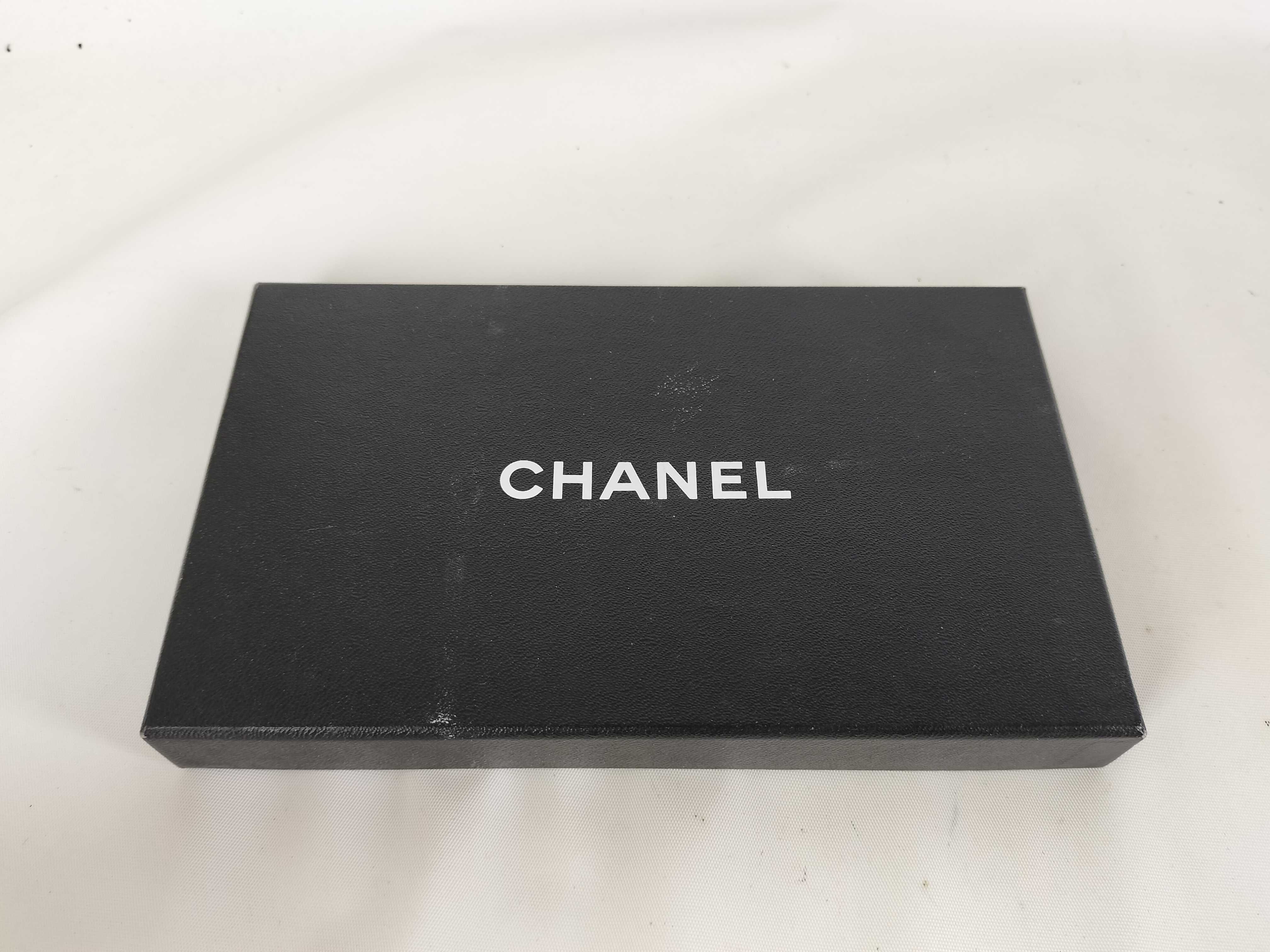 New Travel Line Pouch and other accessories — view 11