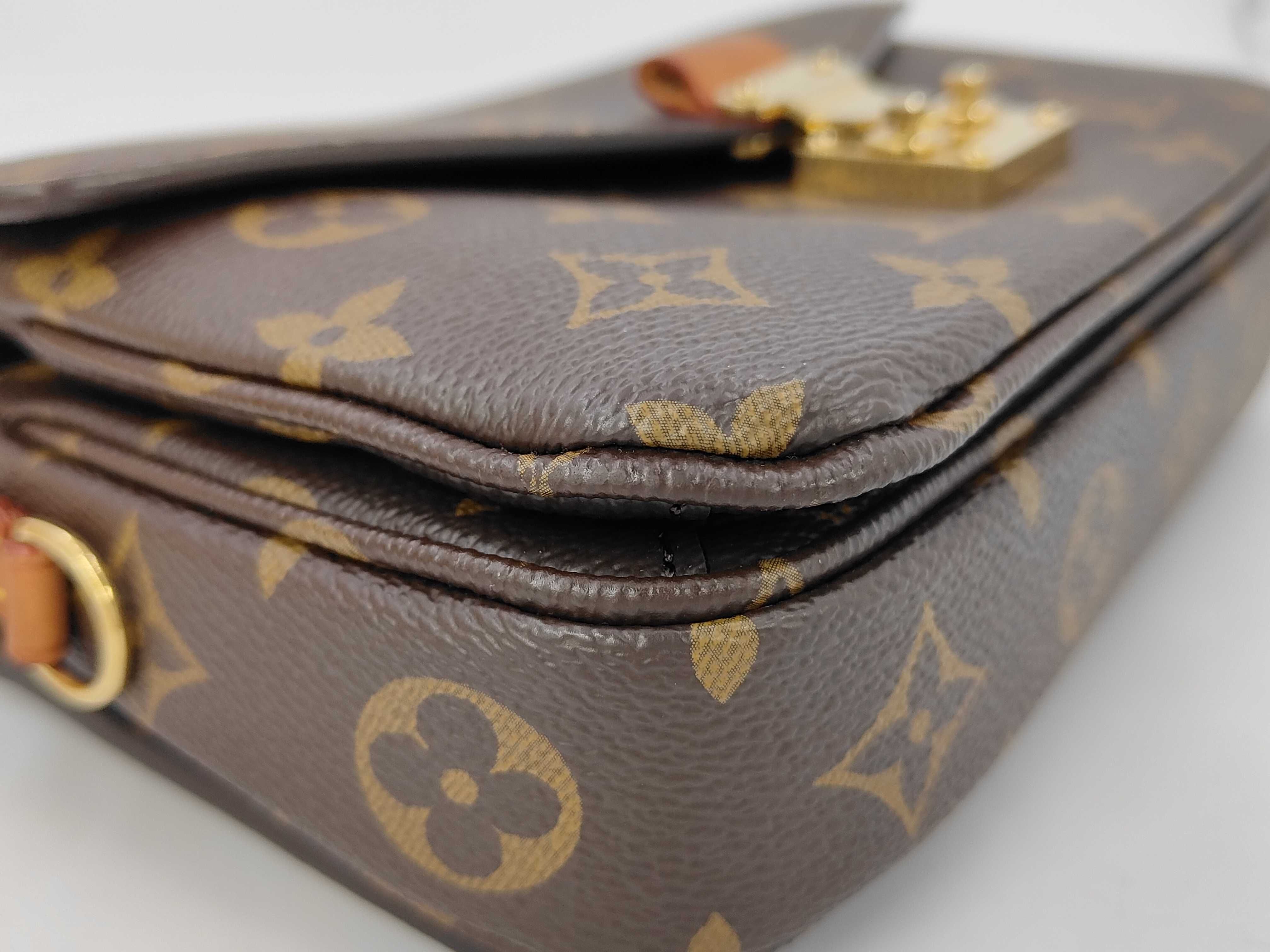 LV Monogram Pochette Metis EW — view 6
