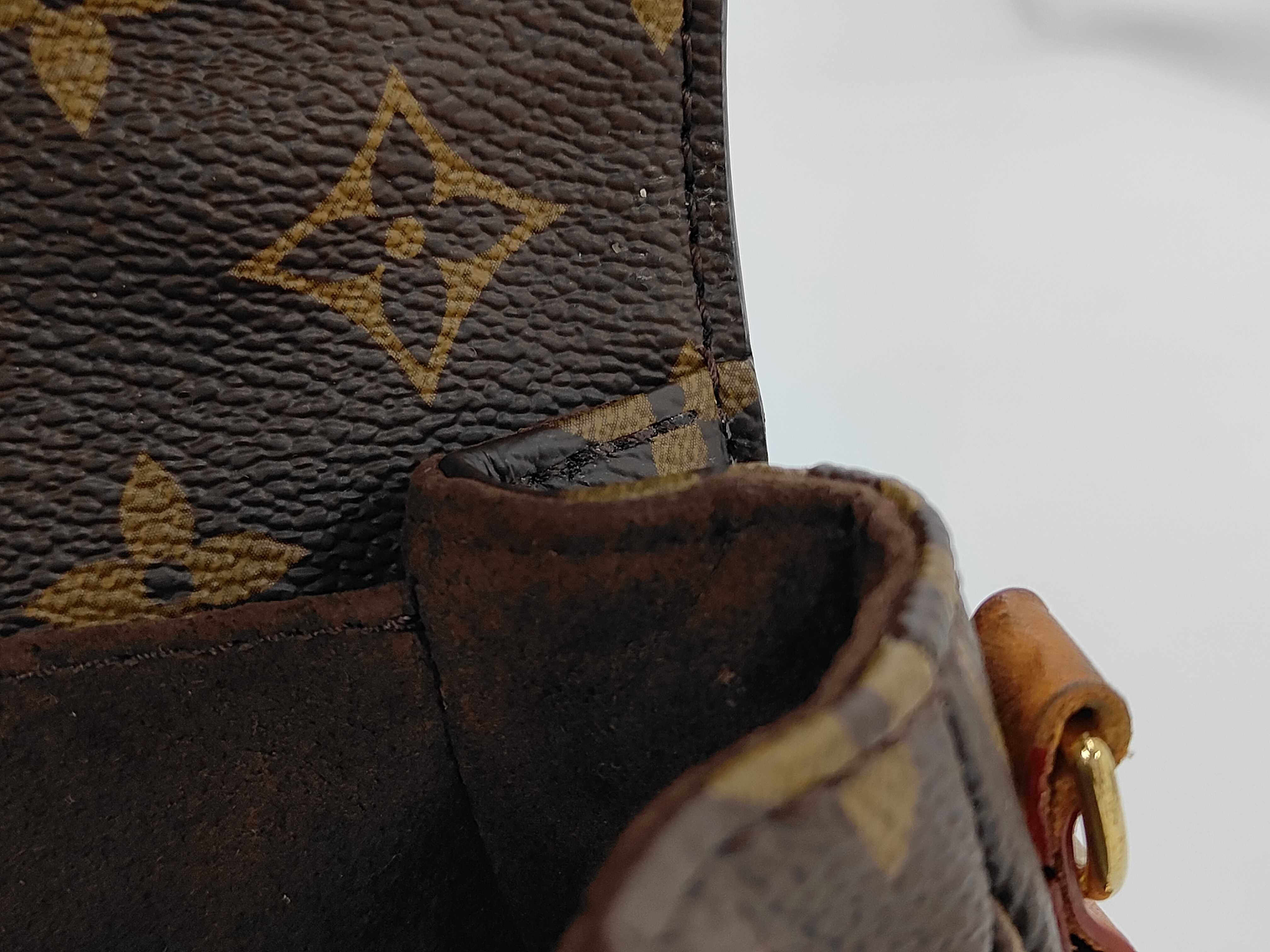 LV Monogram Pochette Metis EW — view 9