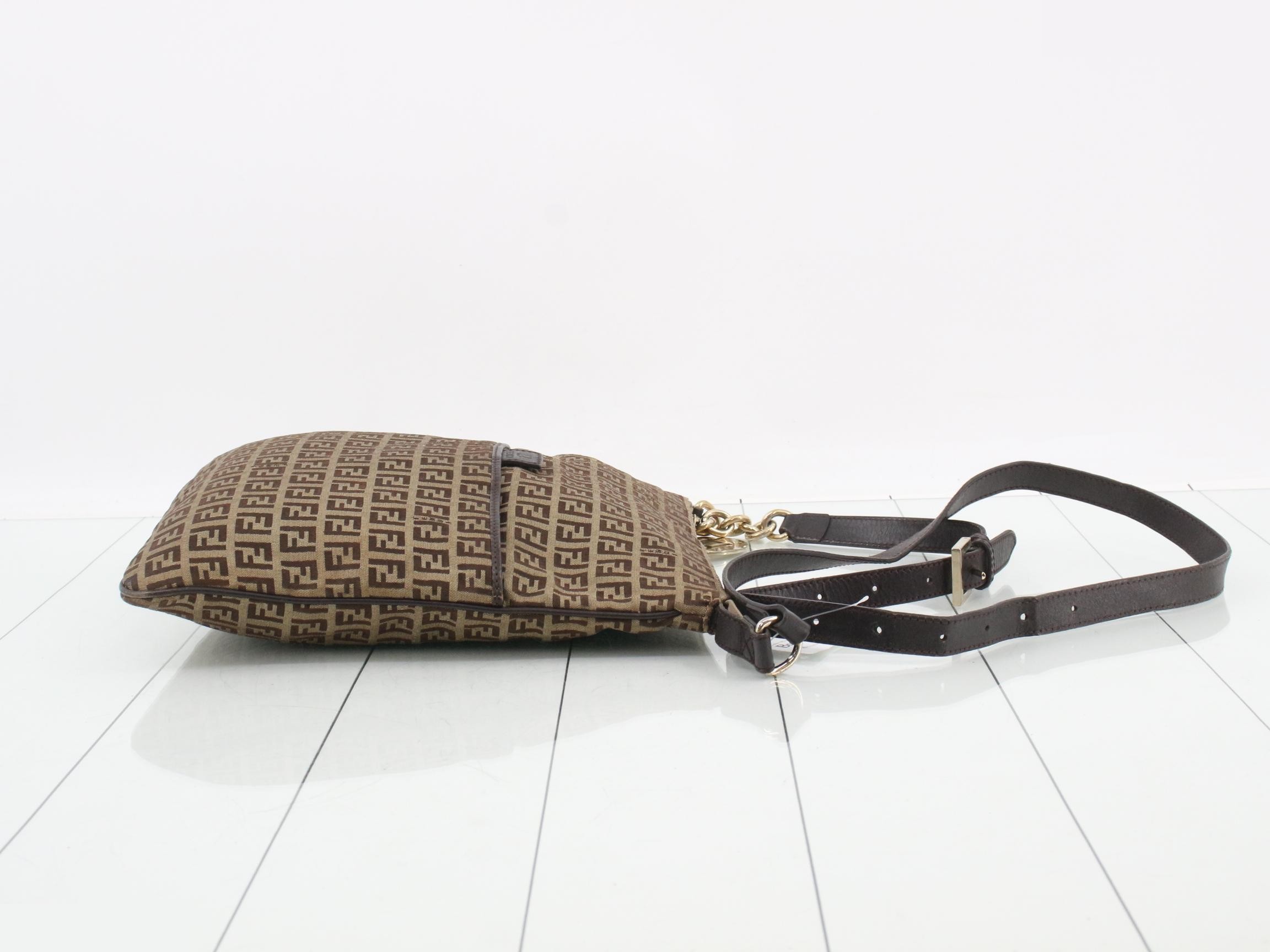Shoulder bag — view 3