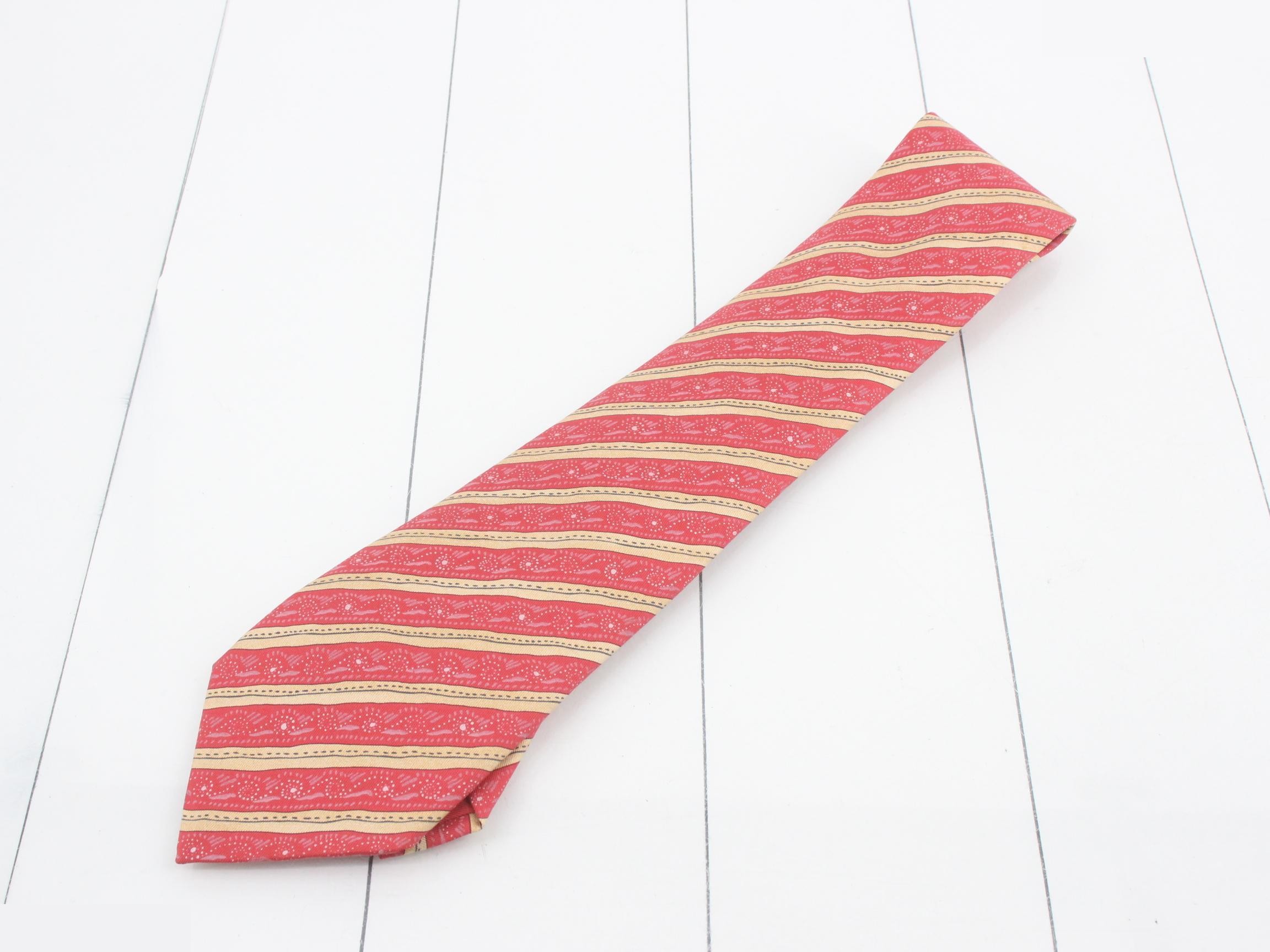 tie