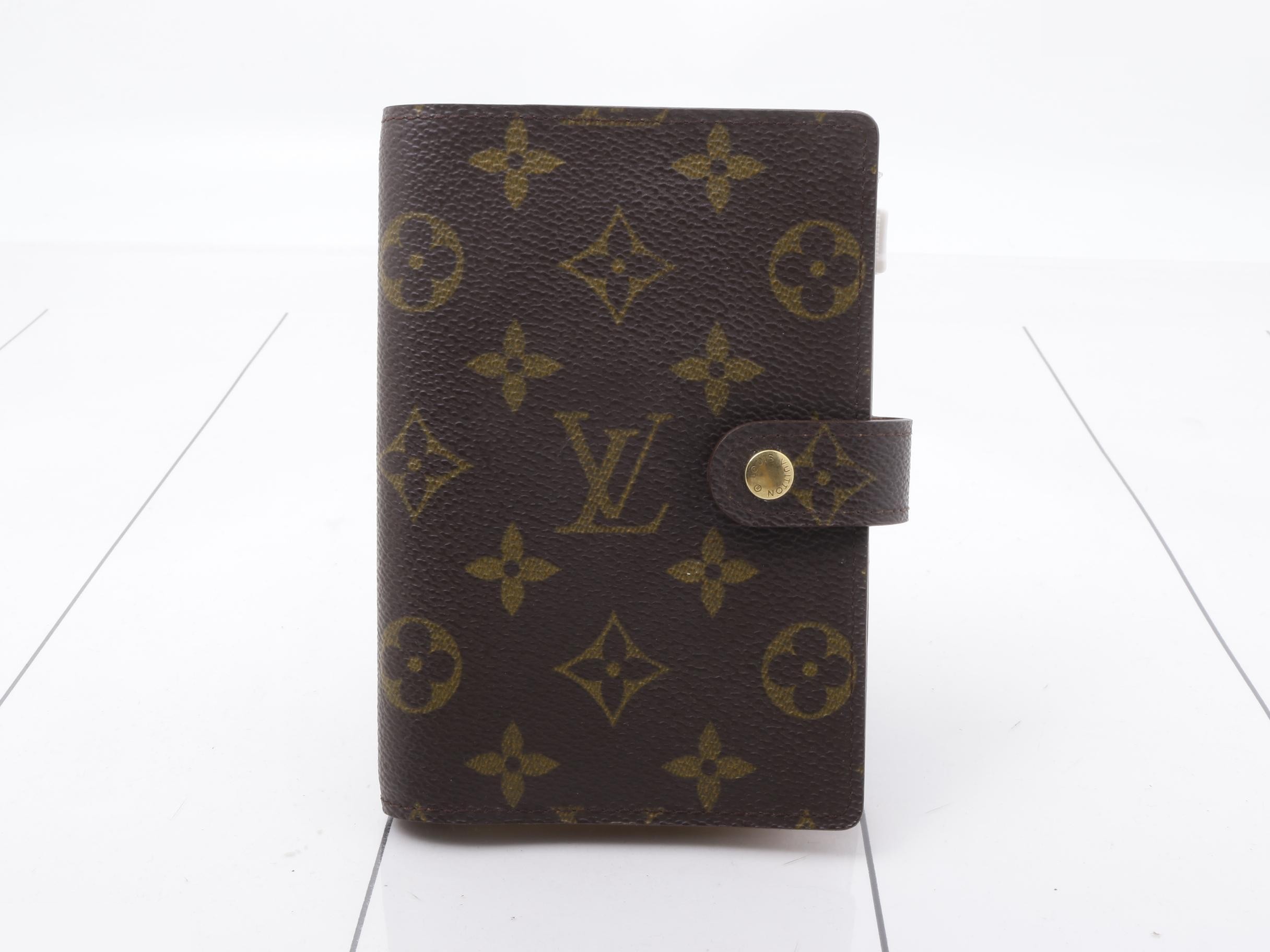 Monogram Agenda