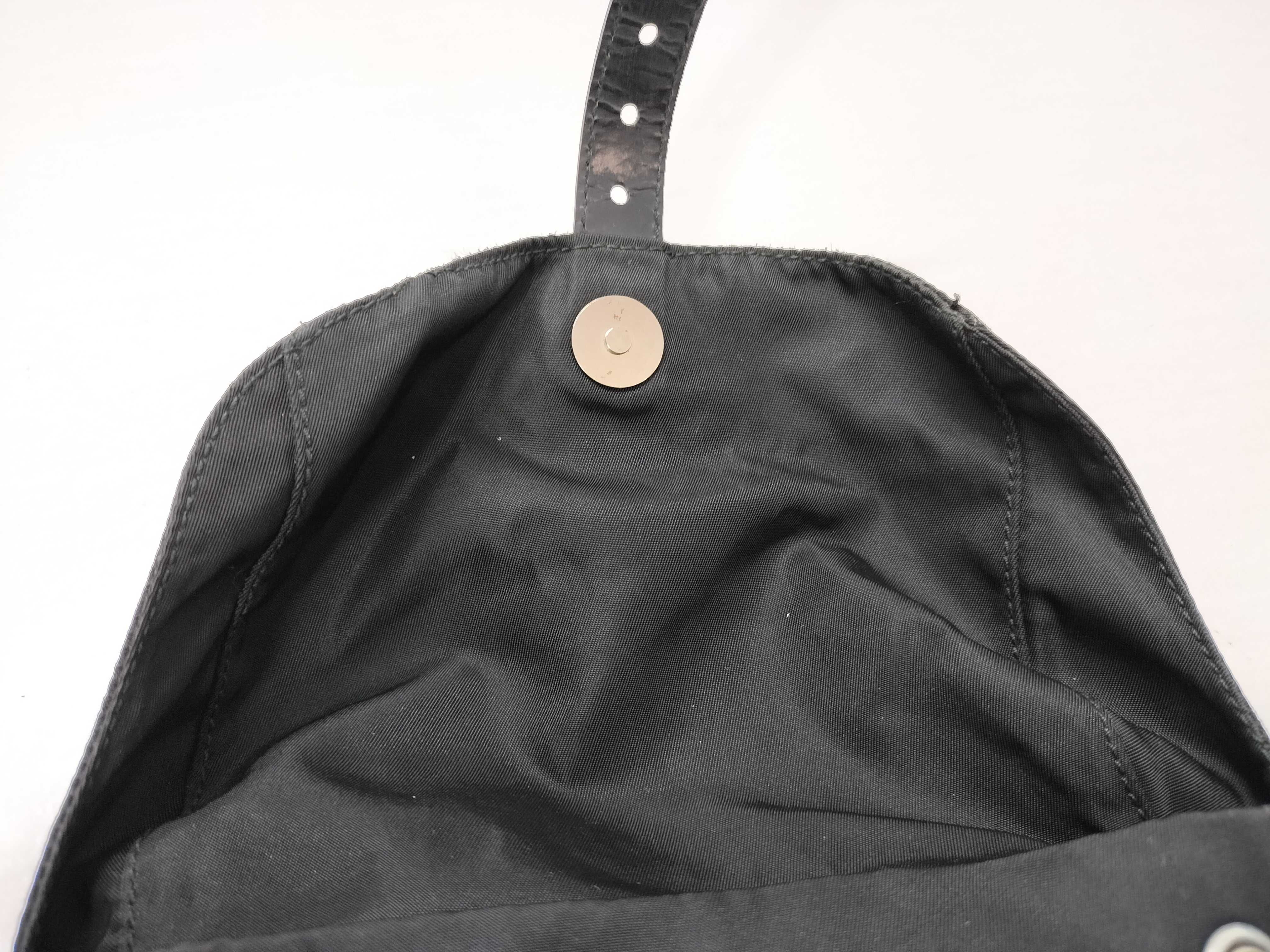 nylon backpack with triangular logo. — view 13
