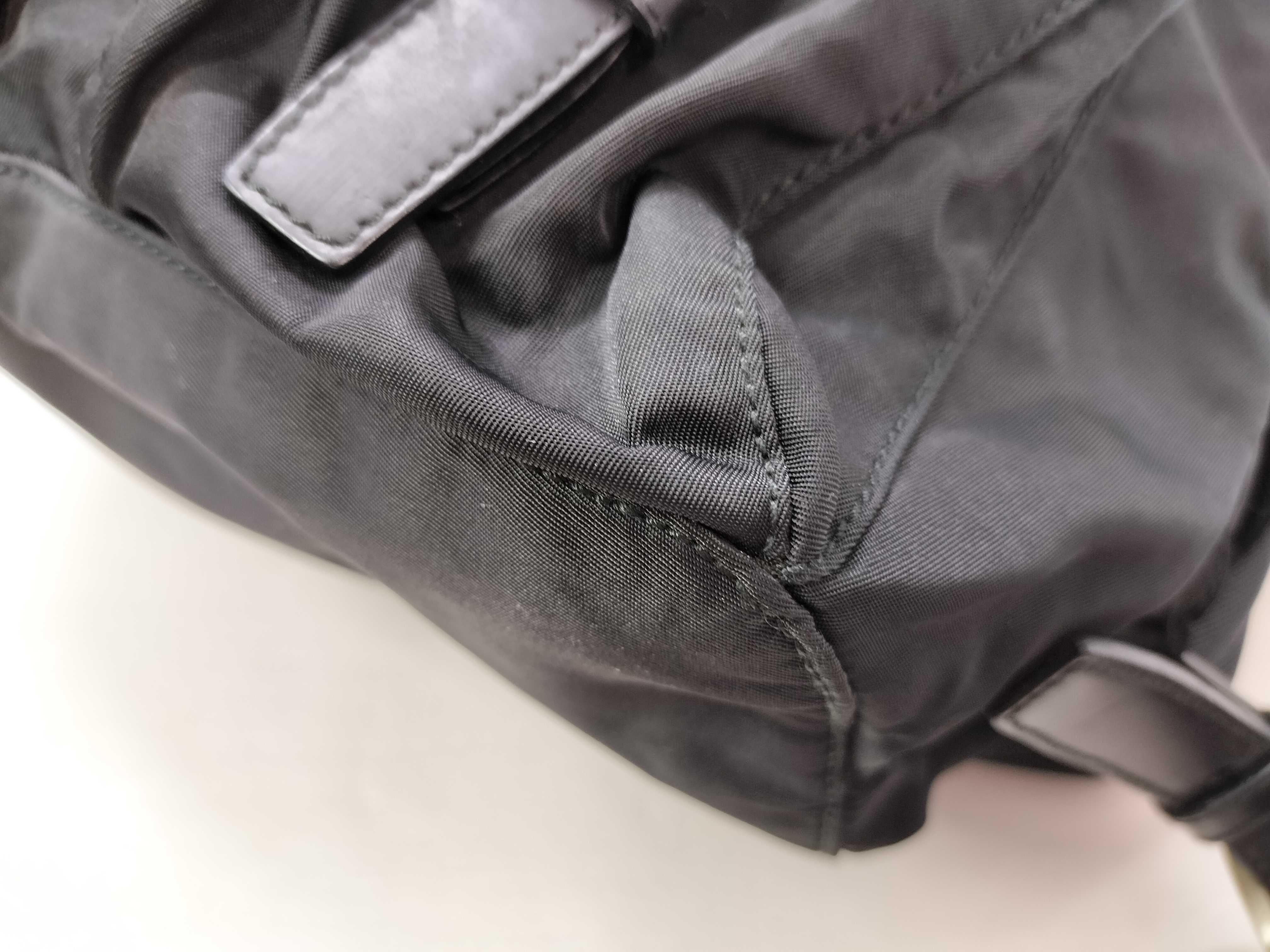 nylon backpack with triangular logo. — view 6