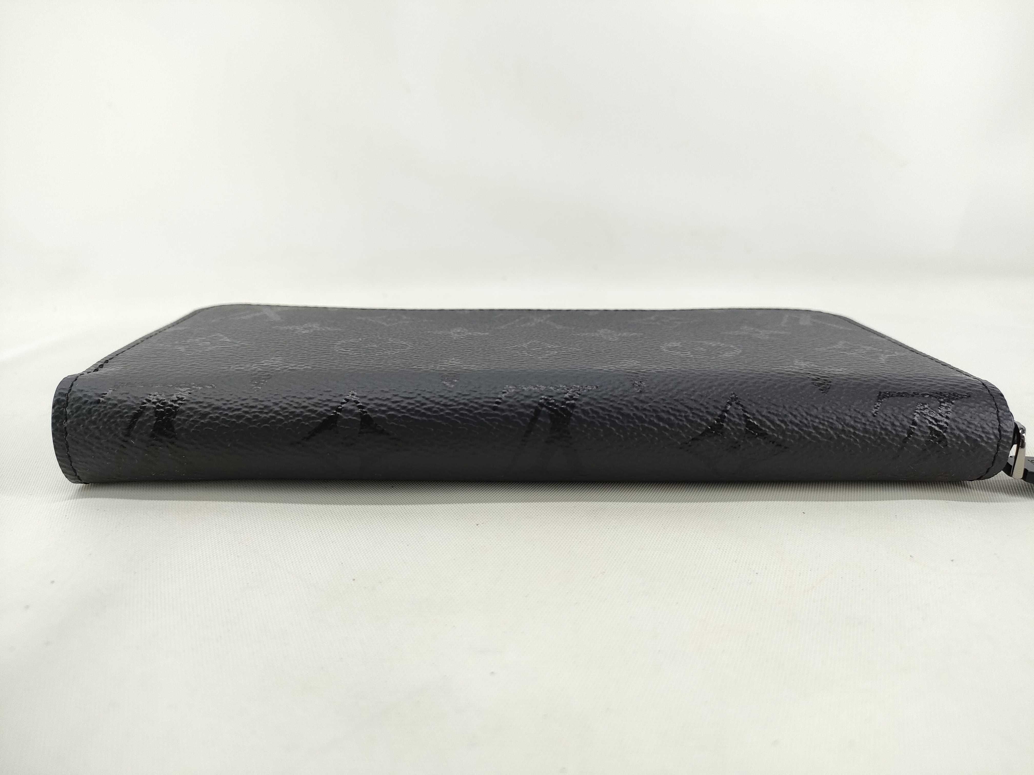 M28048/Zippy Wallet Horizontal/Long Wallet/Monogram Midnight/RFID Wallet — view 4