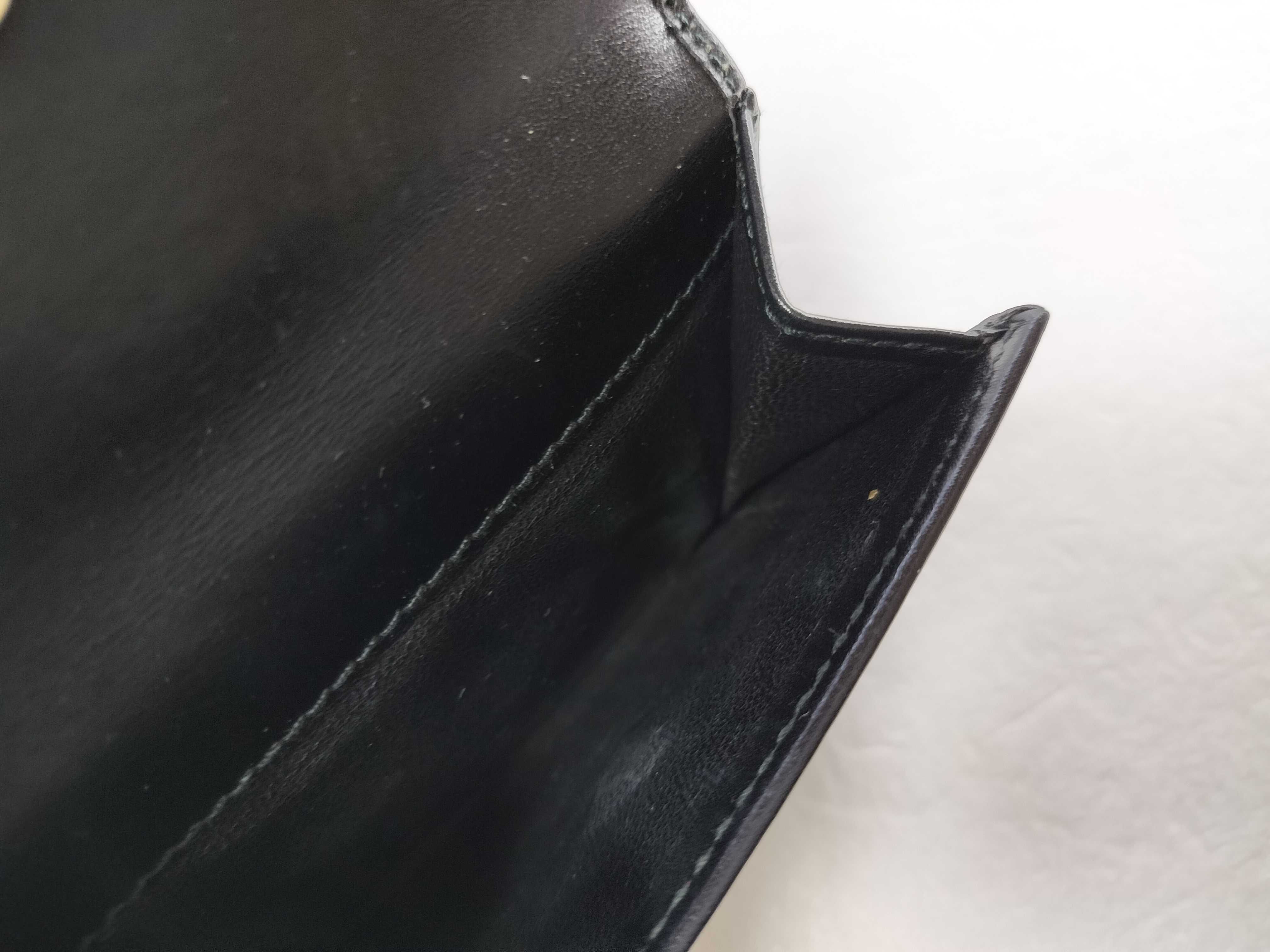 GG Patent Leather Bi-fold Wallet — view 10
