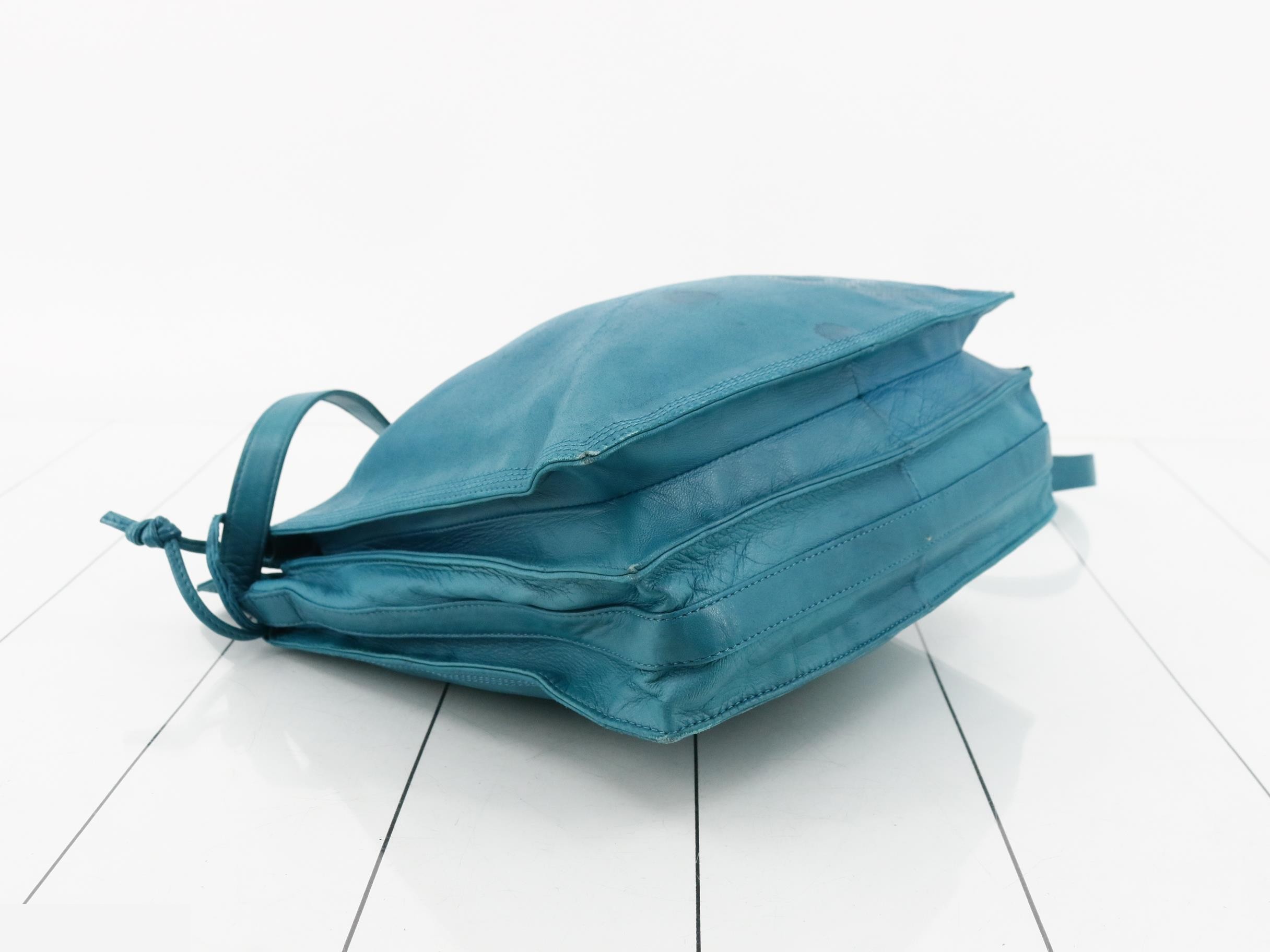 Flamenco Shoulder Bag — view 5
