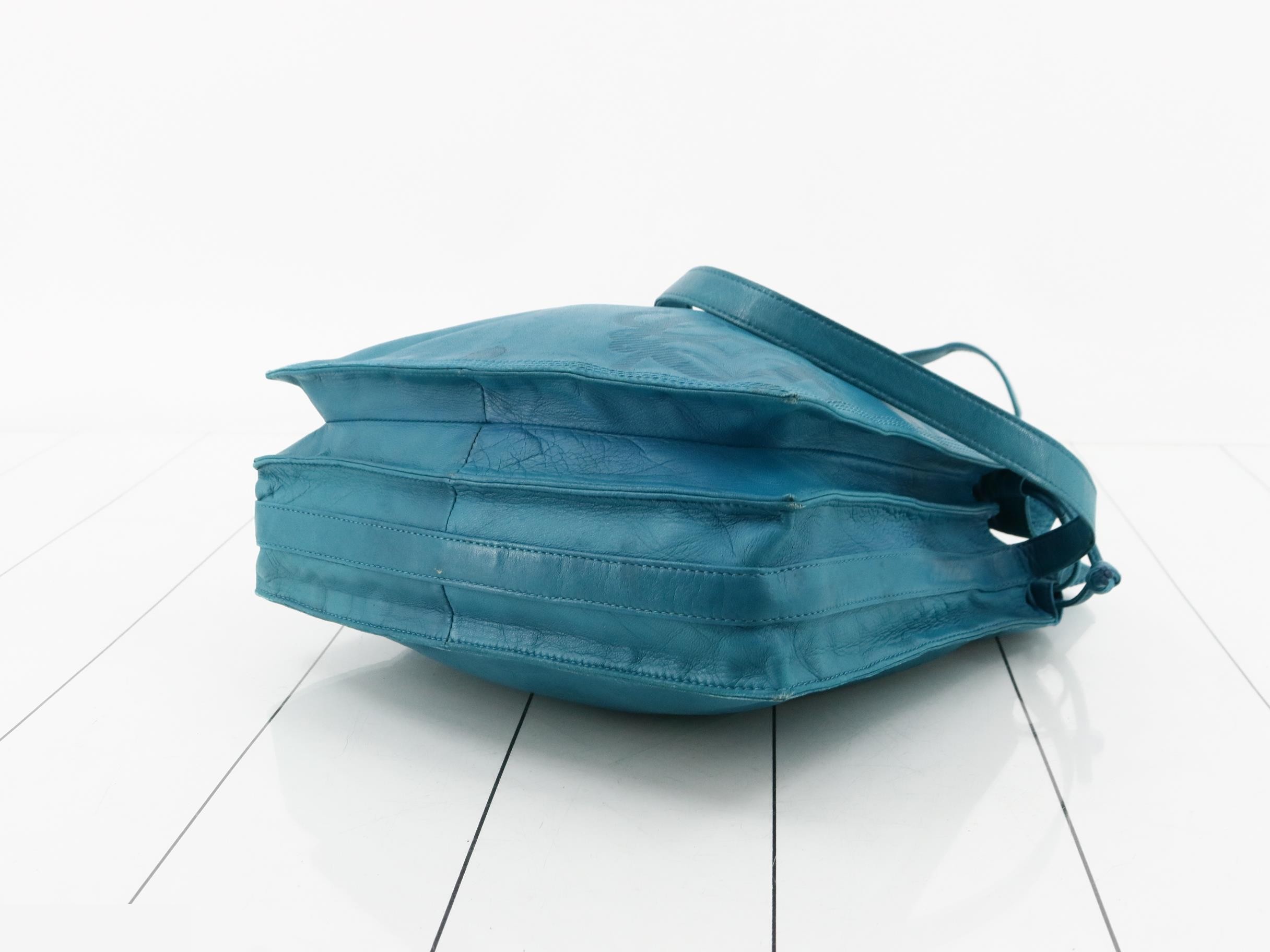 Flamenco Shoulder Bag — view 6