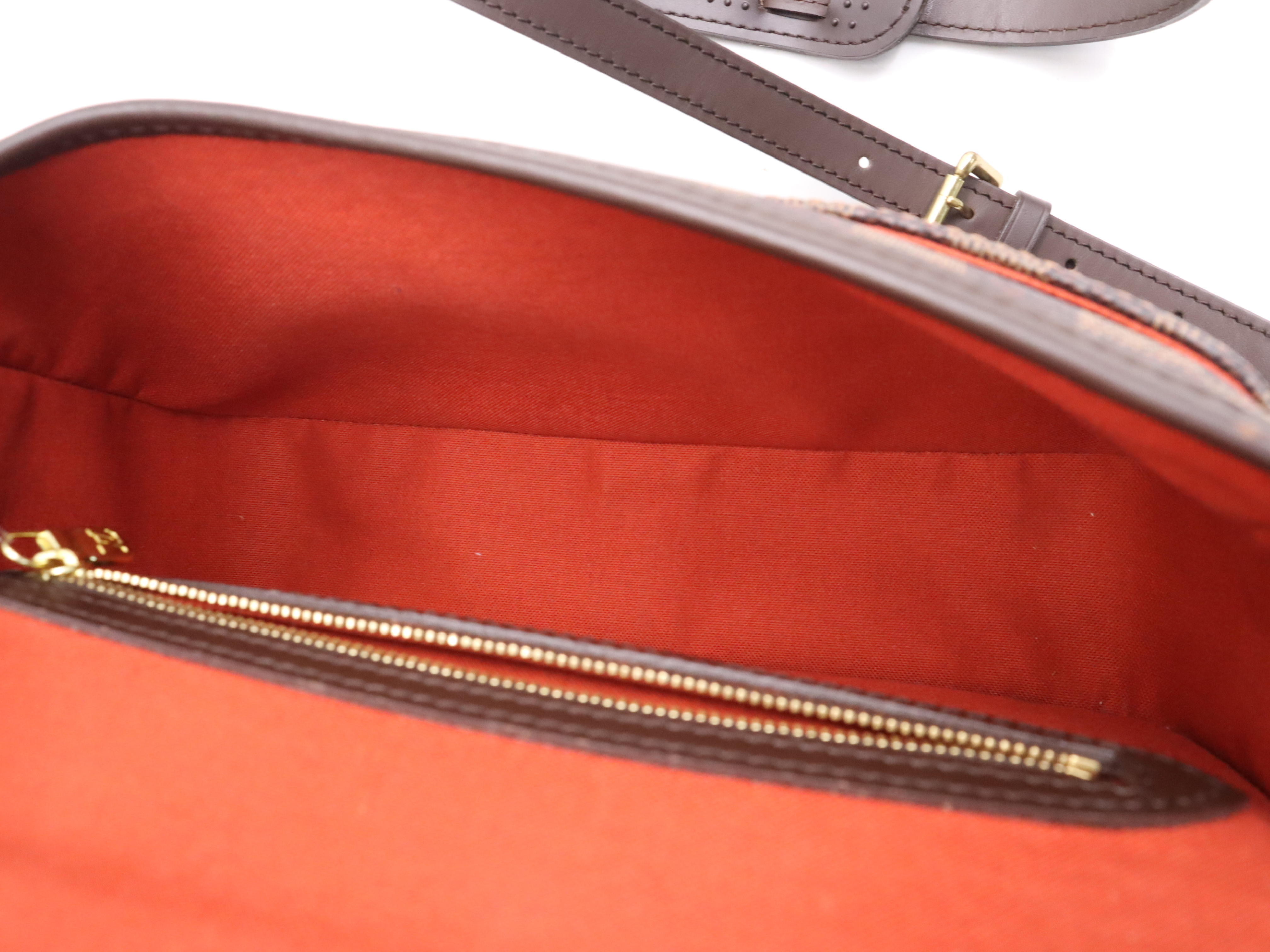 N48079 Damier Sologne Shoulder Bag — view 10