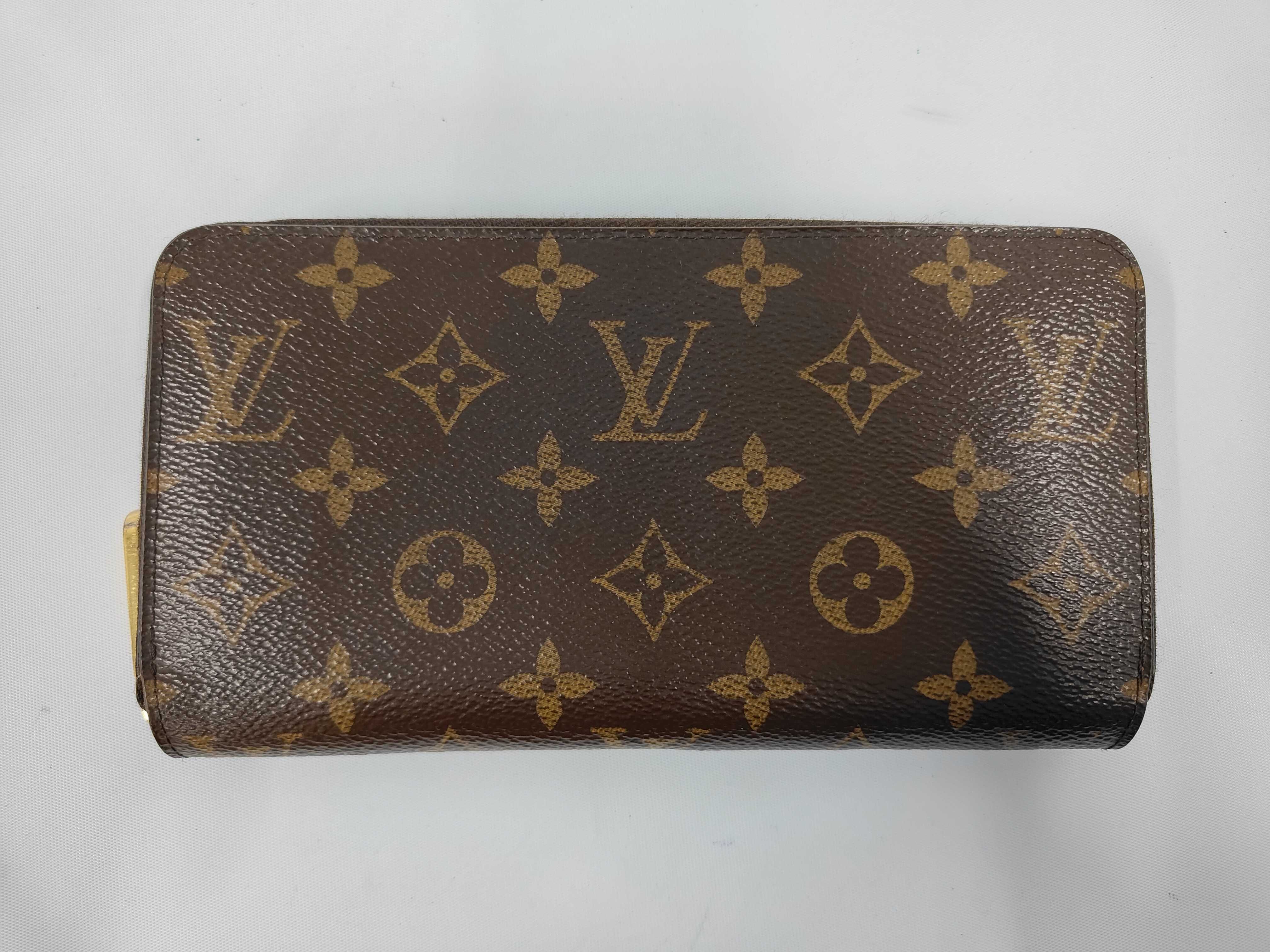 Monogram Zippy Wallet M42616