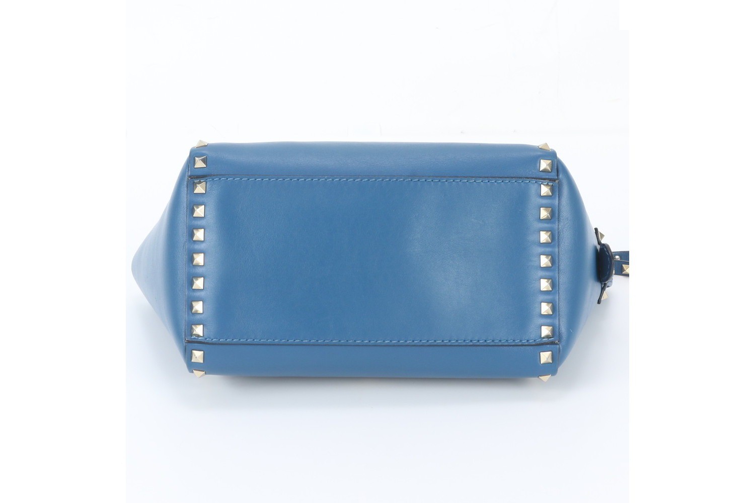 Rockstud Leather 2-Way Shoulder Bag, Crossbody Bag, Tote Bag — view 7