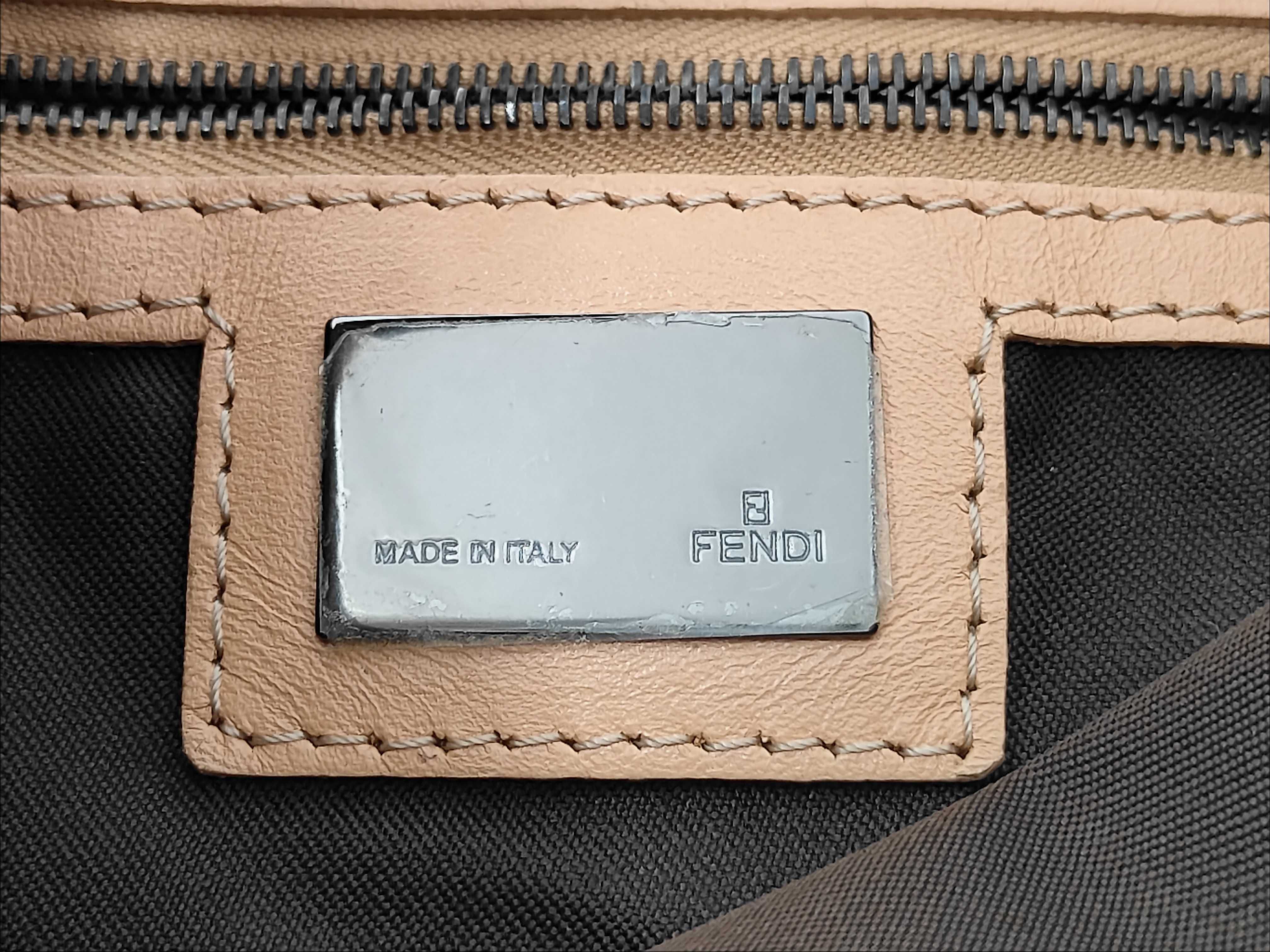 Mamma Bucket Shoulder Bag — view 10