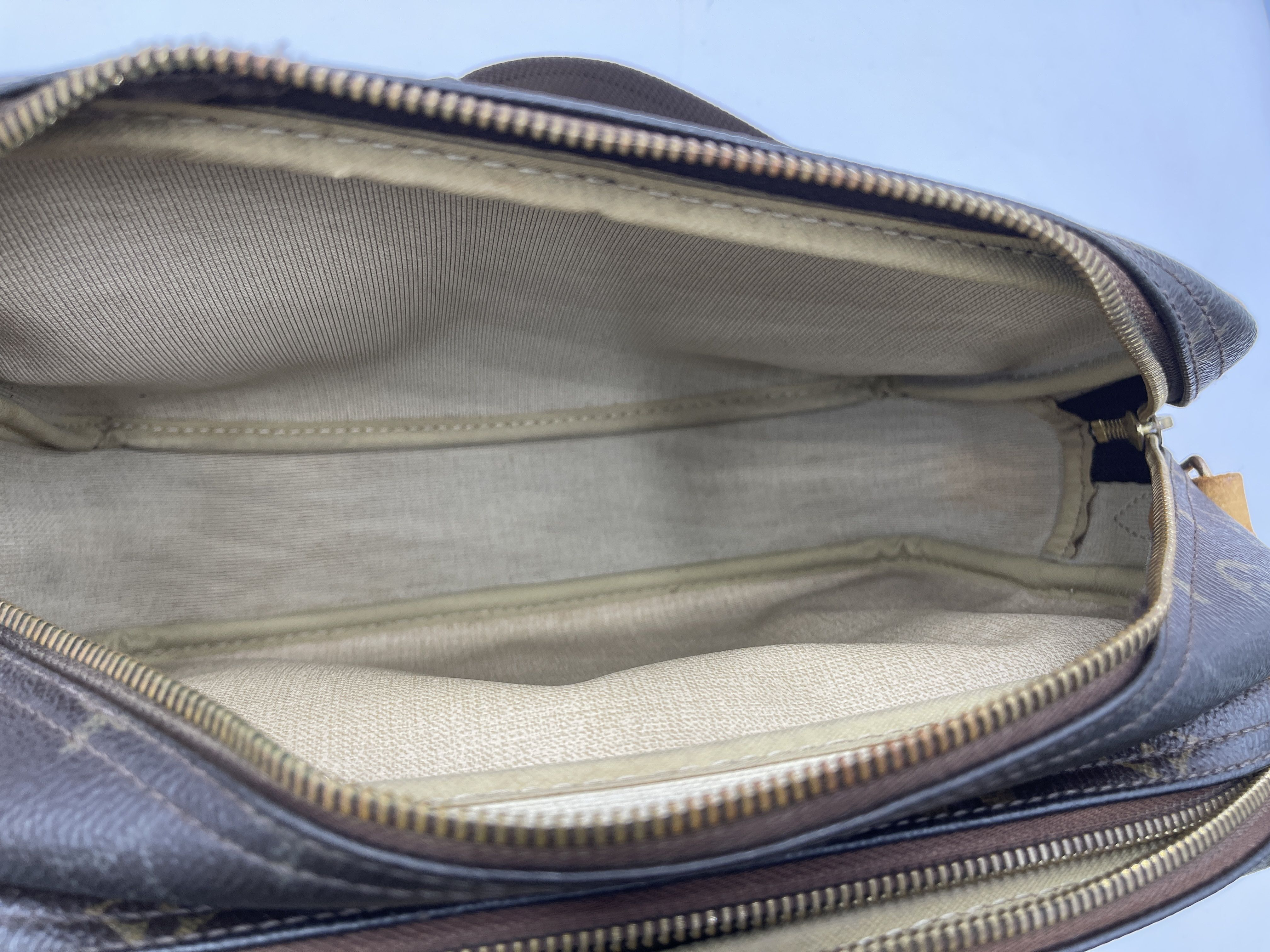 Monogram Reporter PM M45254 SP0065 Shoulder Bag — view 9