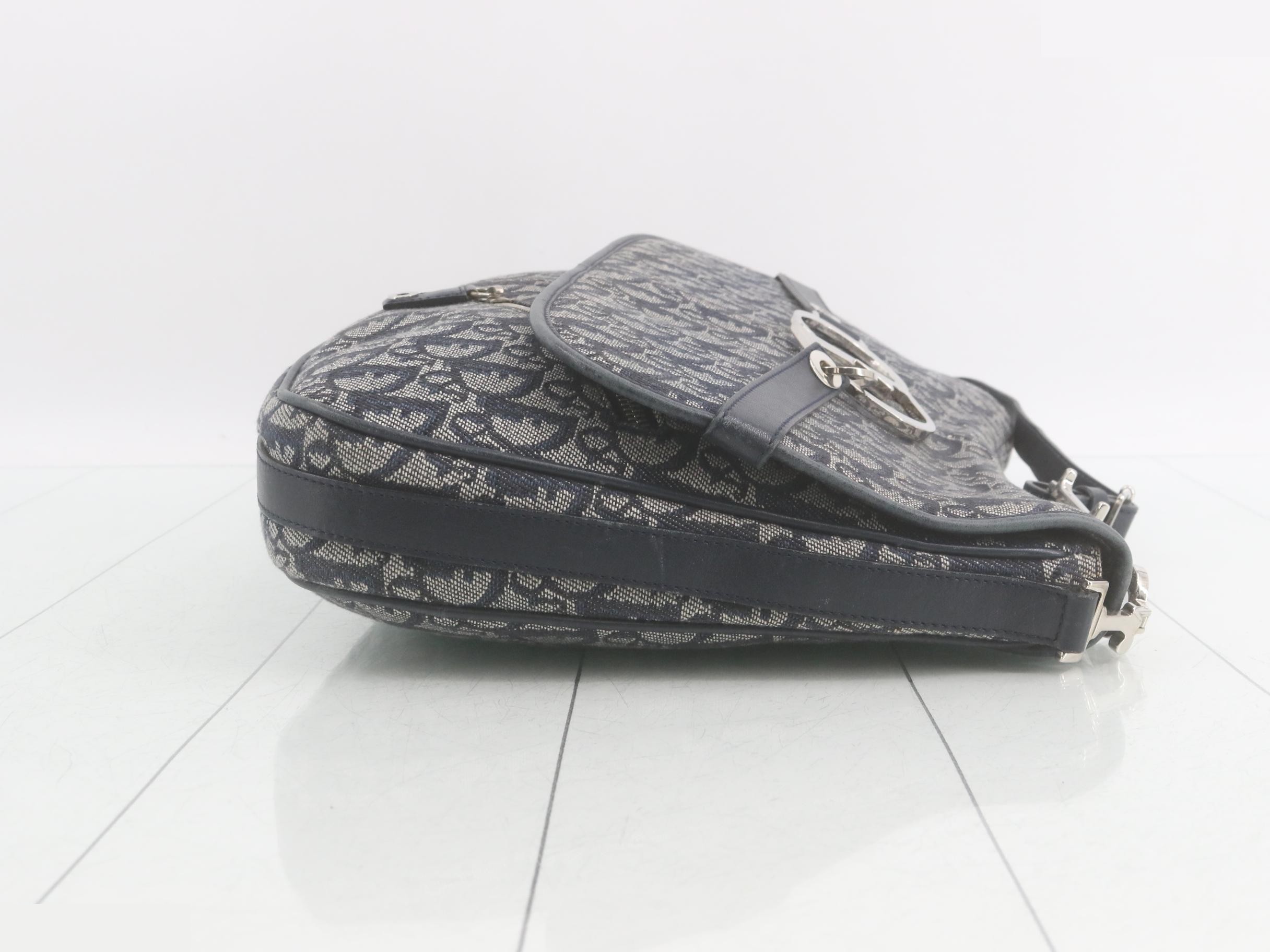 Trotter (bag) - Shoulder bag — view 3