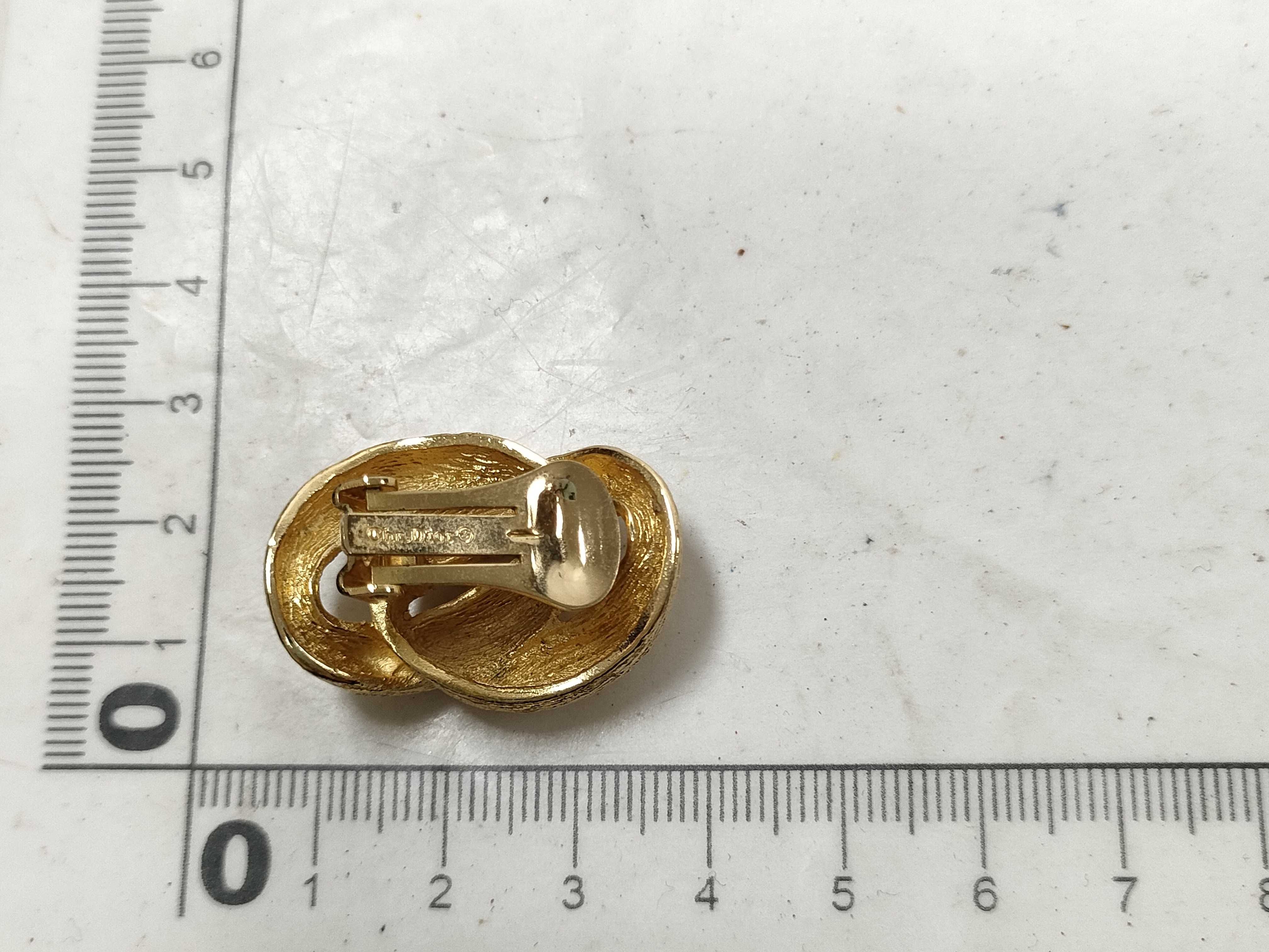 Vintage Gold Earrings — view 6