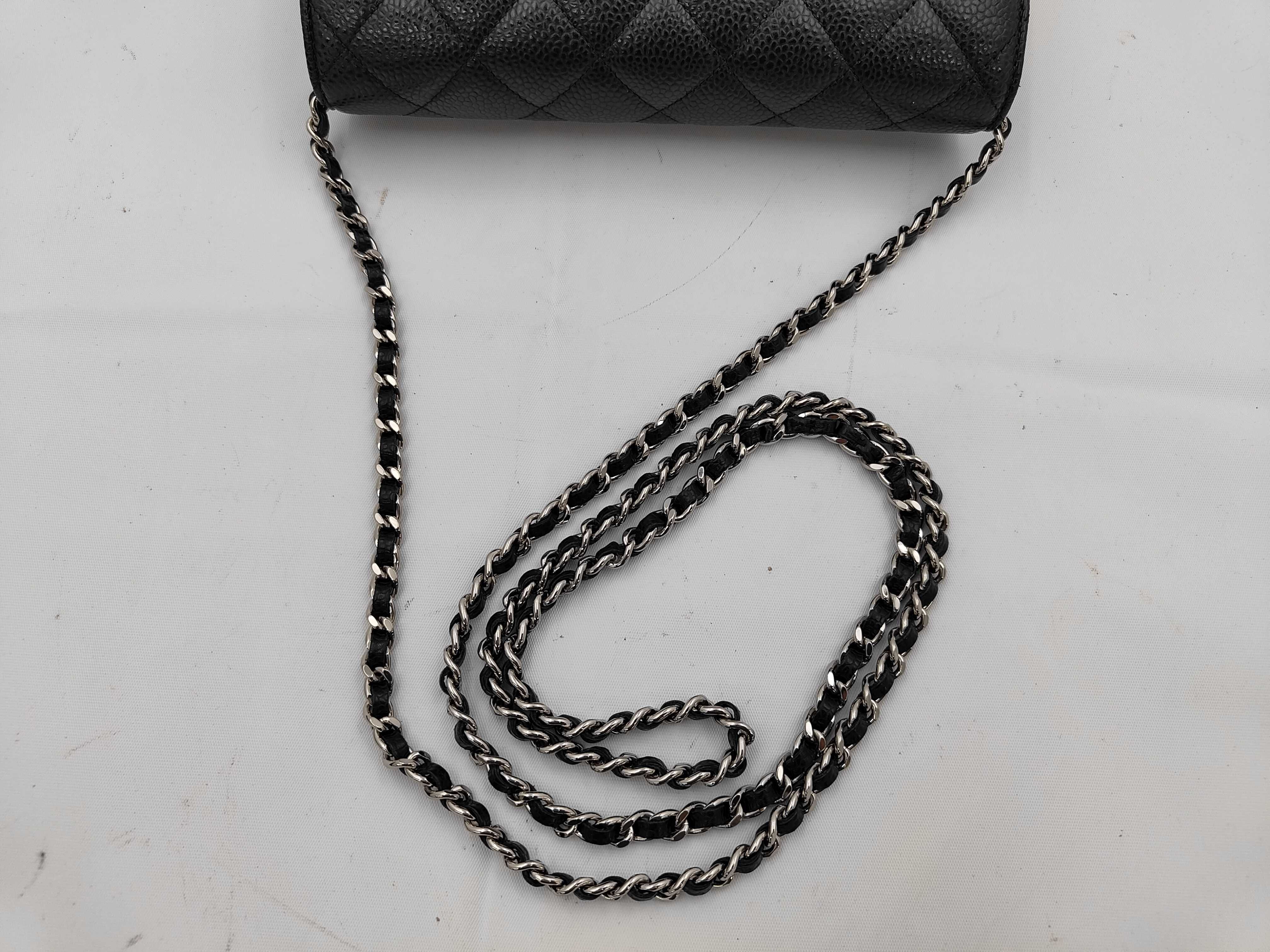 Caviar Skin Chain Shoulder Bag Chain Wallet Black IC Plate Shoulder Bag — view 3