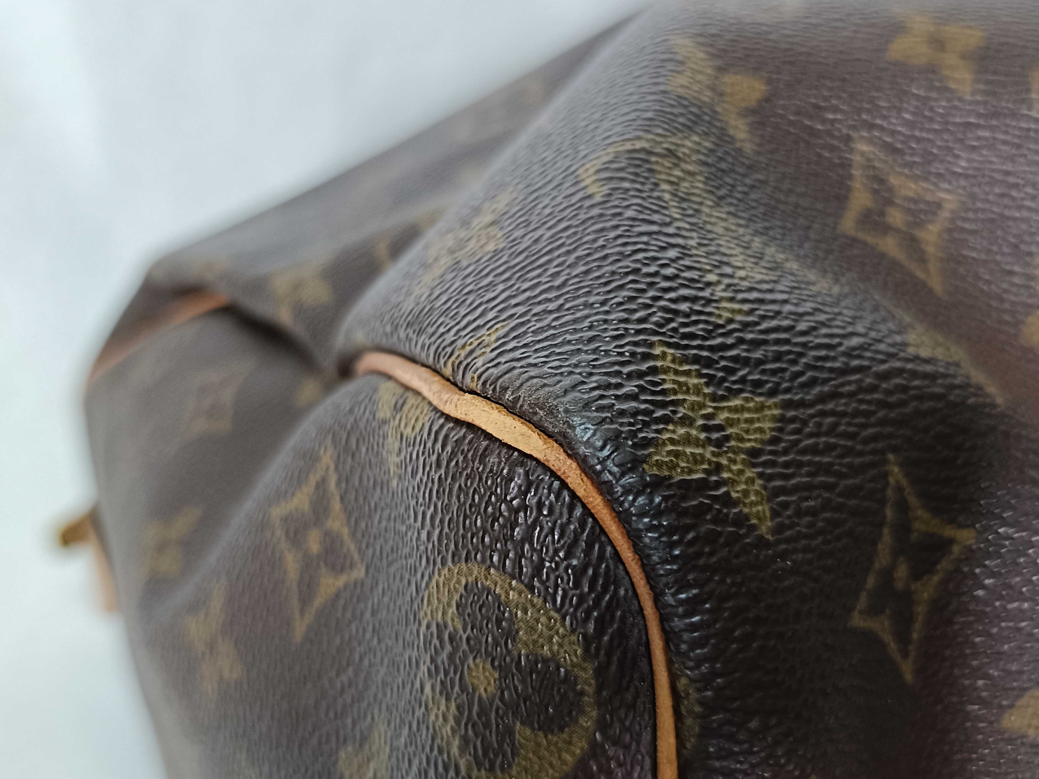 PH- Keepall Bandouliere Monogram Canvas Brown Travel Bag (Boston Bag) — view 4