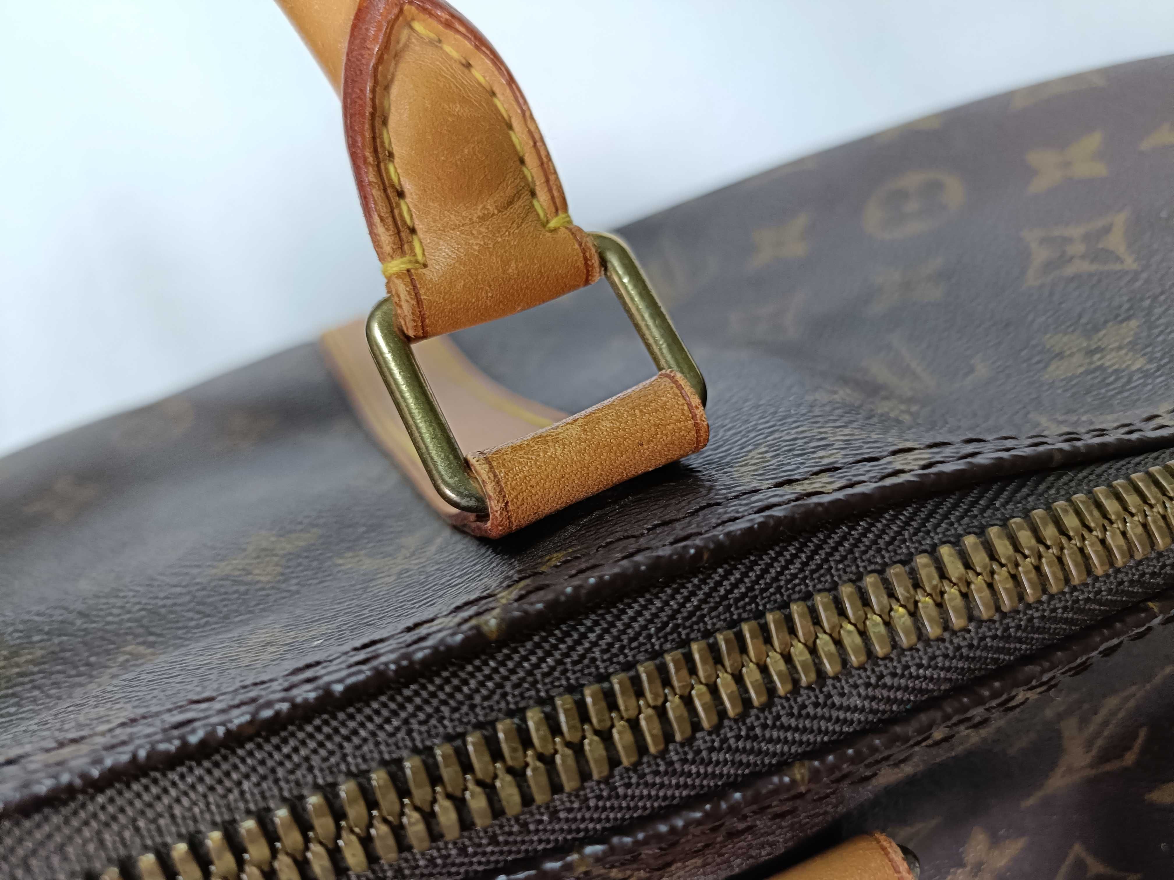 PH- Keepall Bandouliere Monogram Canvas Brown Travel Bag (Boston Bag) — view 8
