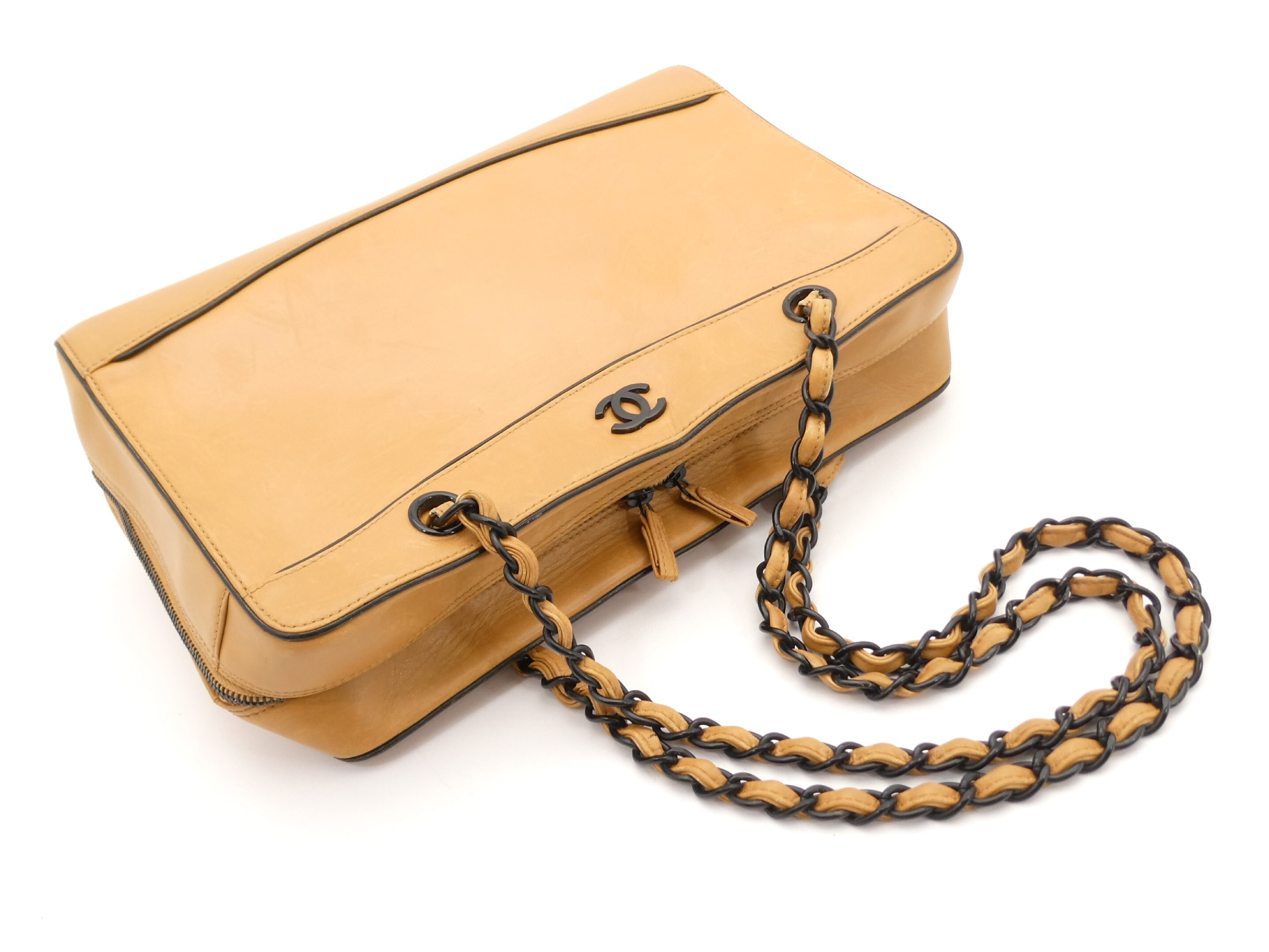 Coco Mark Leather Chain Shoulder Bag — view 6