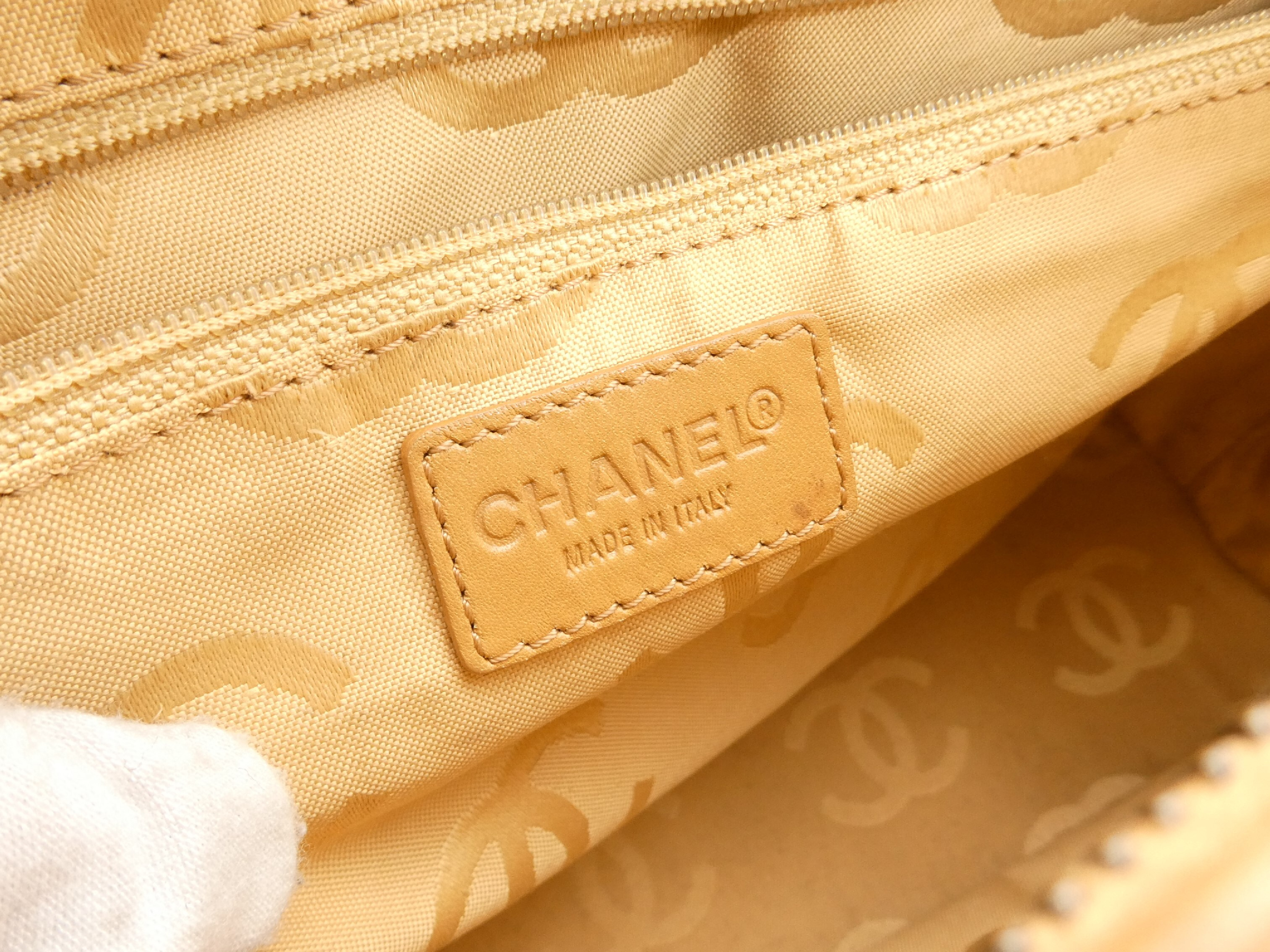 Coco Mark Leather Chain Shoulder Bag — view 8