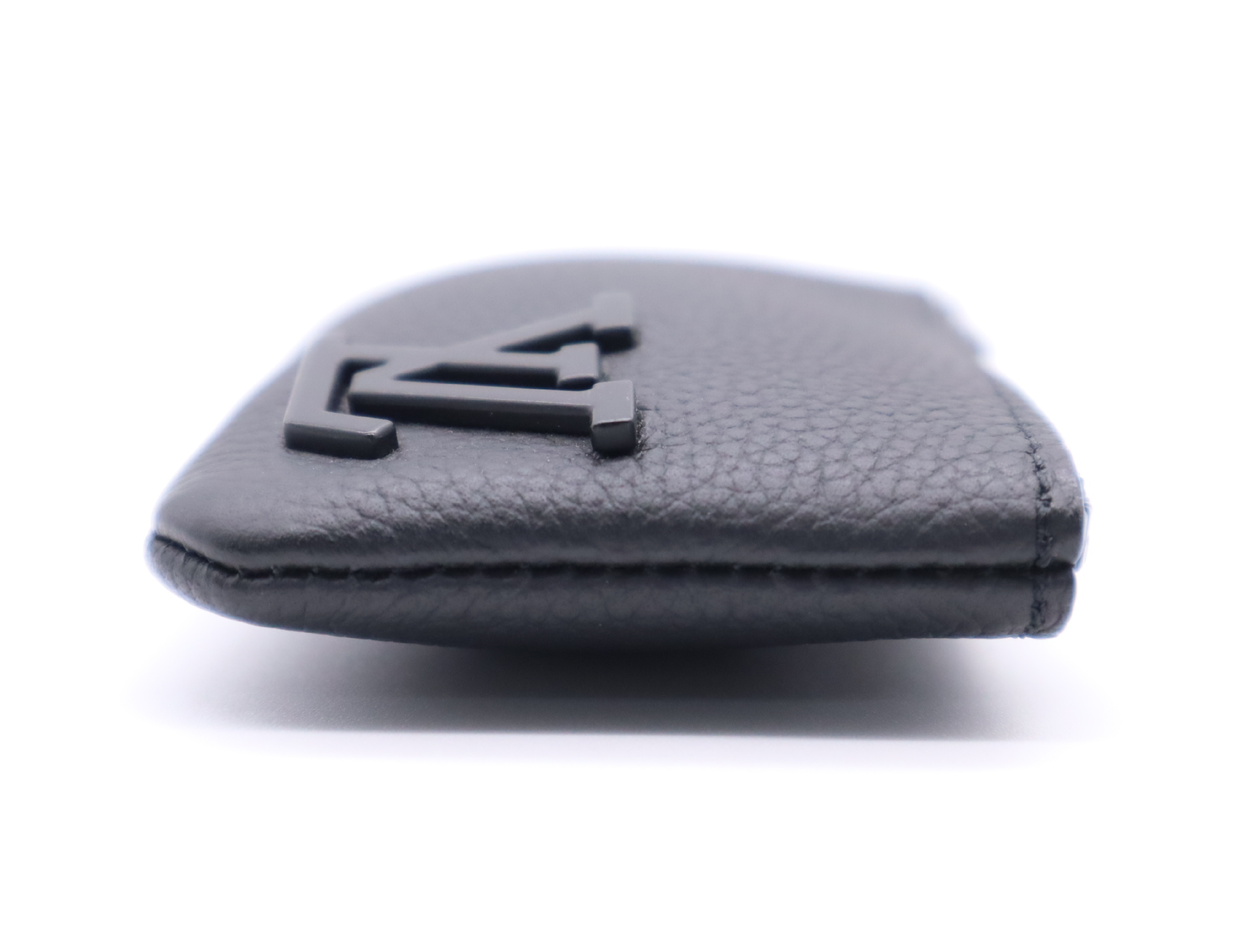 M81031 Aerogram Pochette Cle Coin Case with Dust Bag — view 5