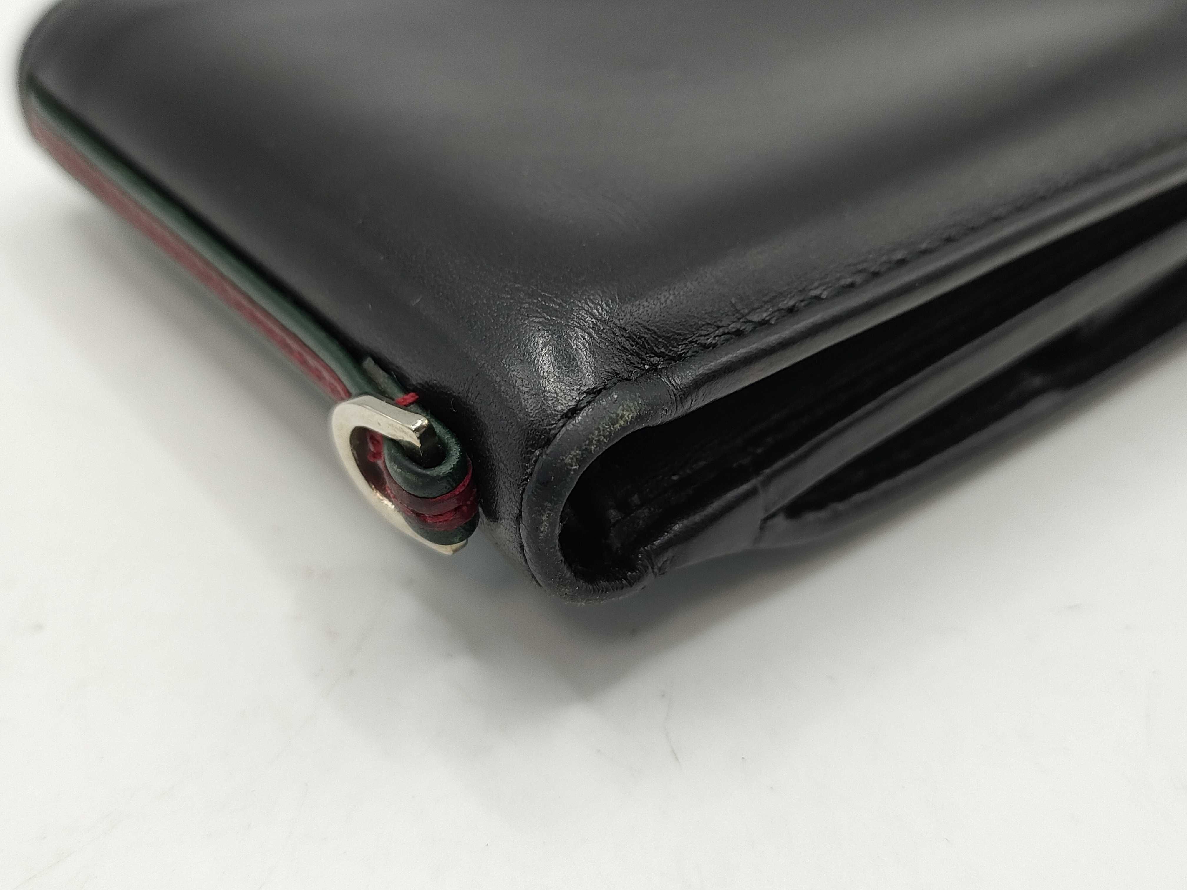 wallet — view 4
