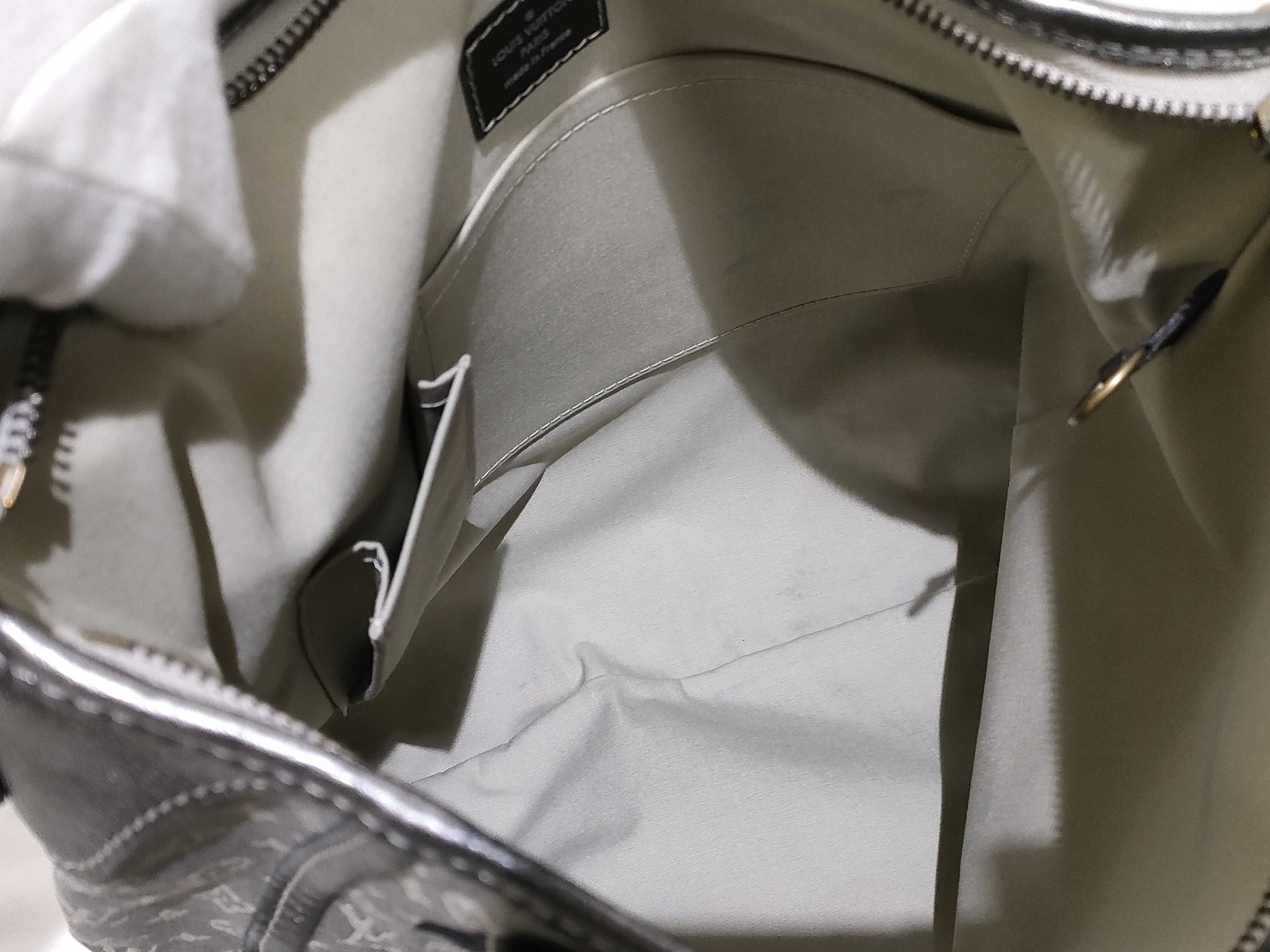 Monogram Denim Louis Vuitton 2-way Monogram Tote Bag — view 9