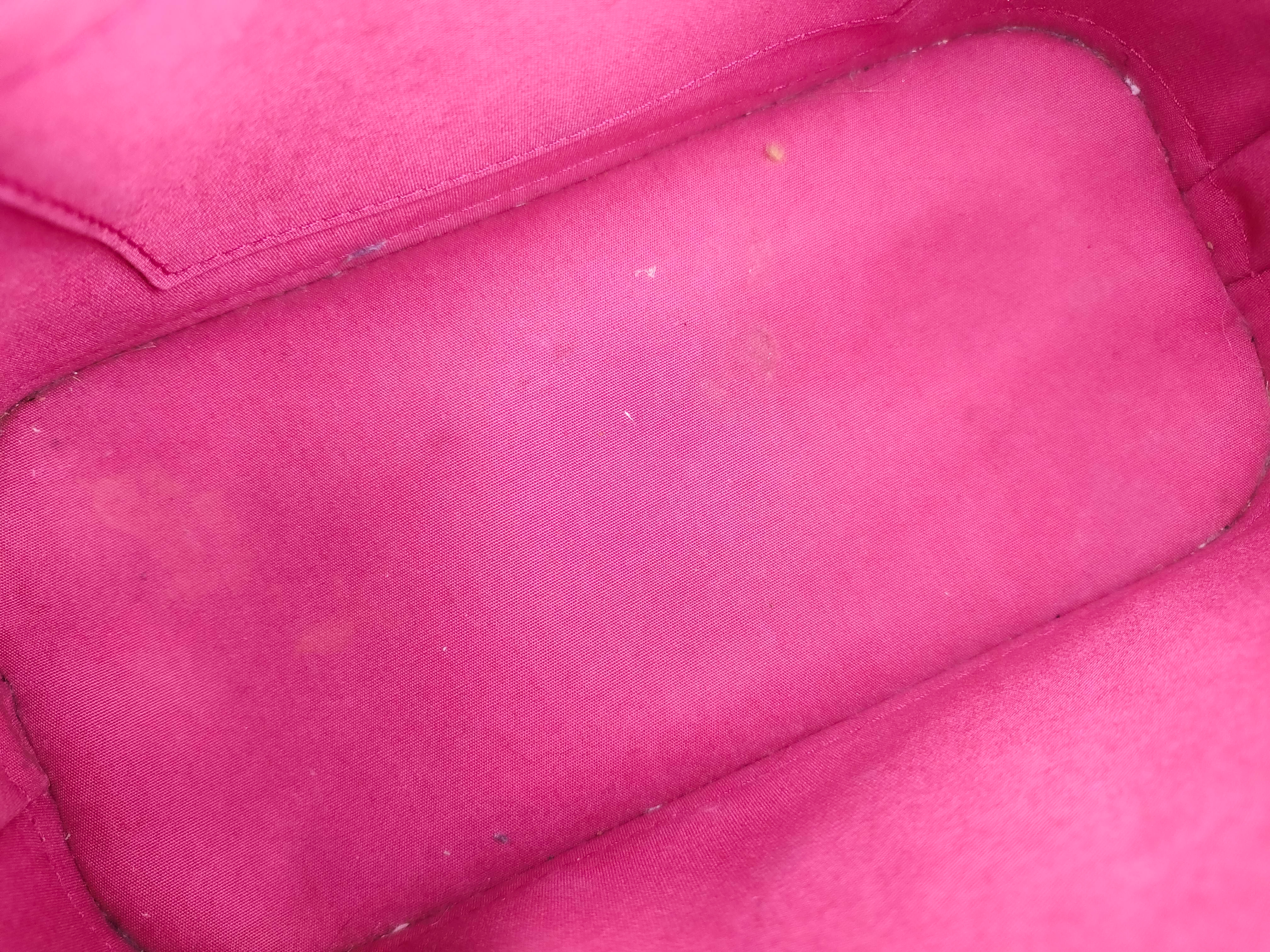 Monogram Vernis M91771 Alma BB Rose Indien MI5102 Handbag — view 13
