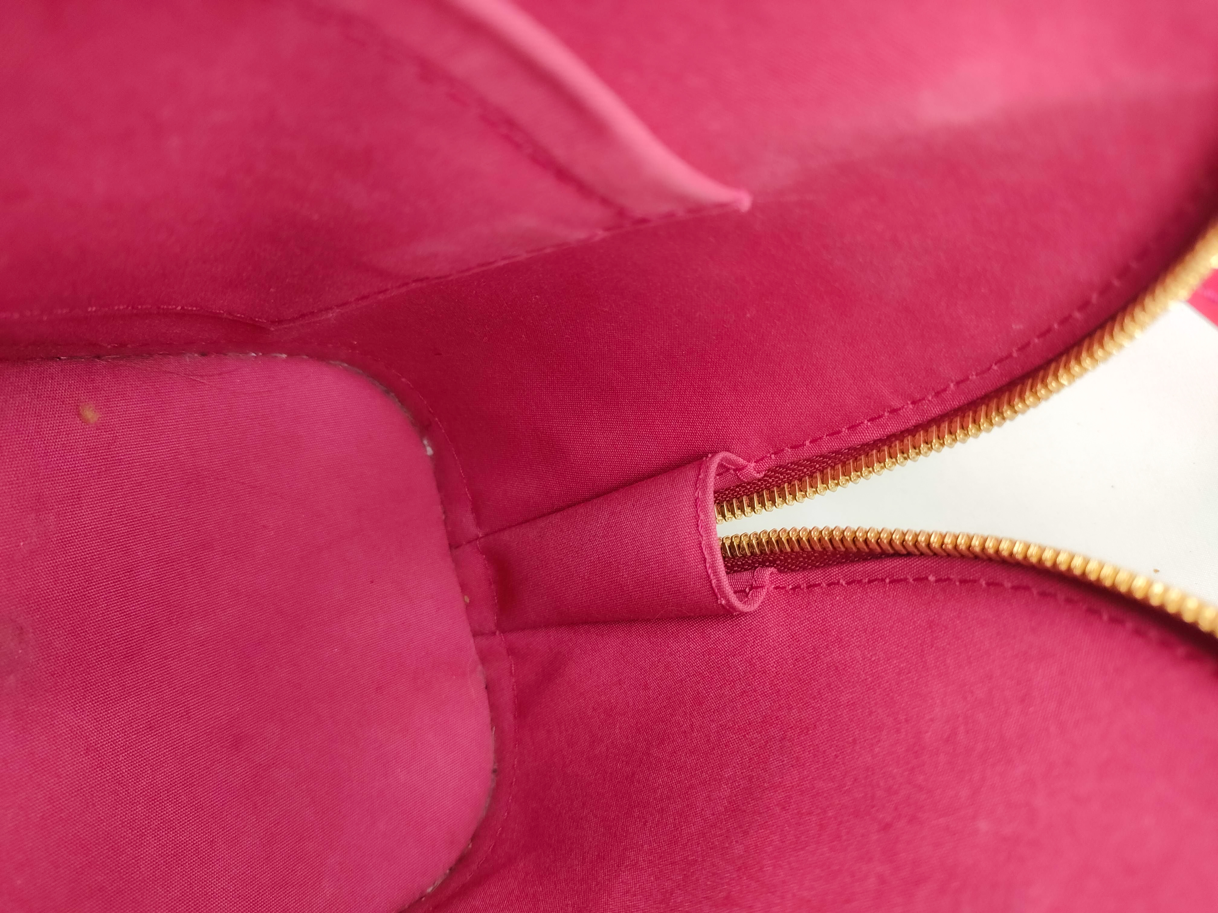 Monogram Vernis M91771 Alma BB Rose Indien MI5102 Handbag — view 14