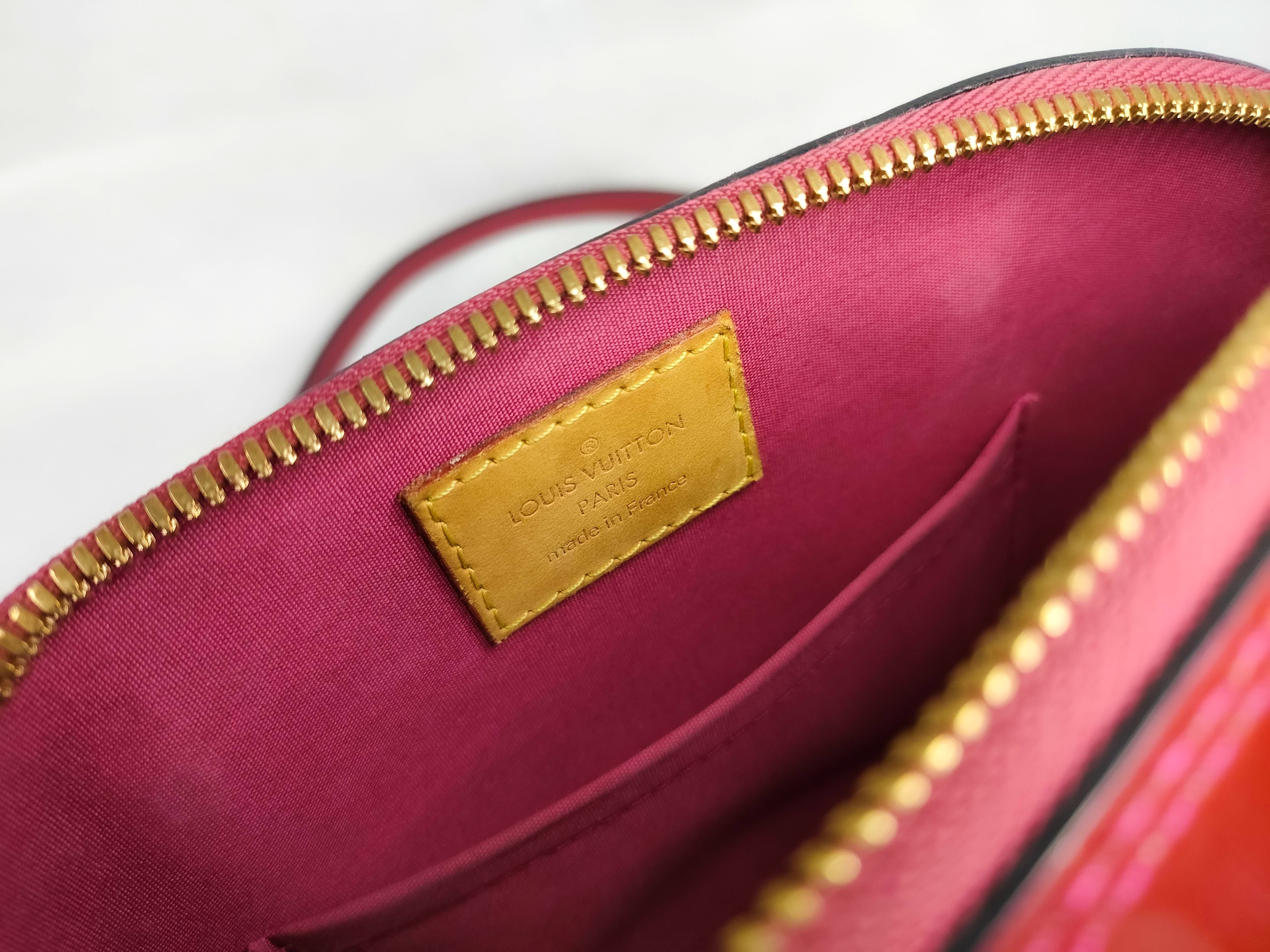 Monogram Vernis M91771 Alma BB Rose Indien MI5102 Handbag — view 15