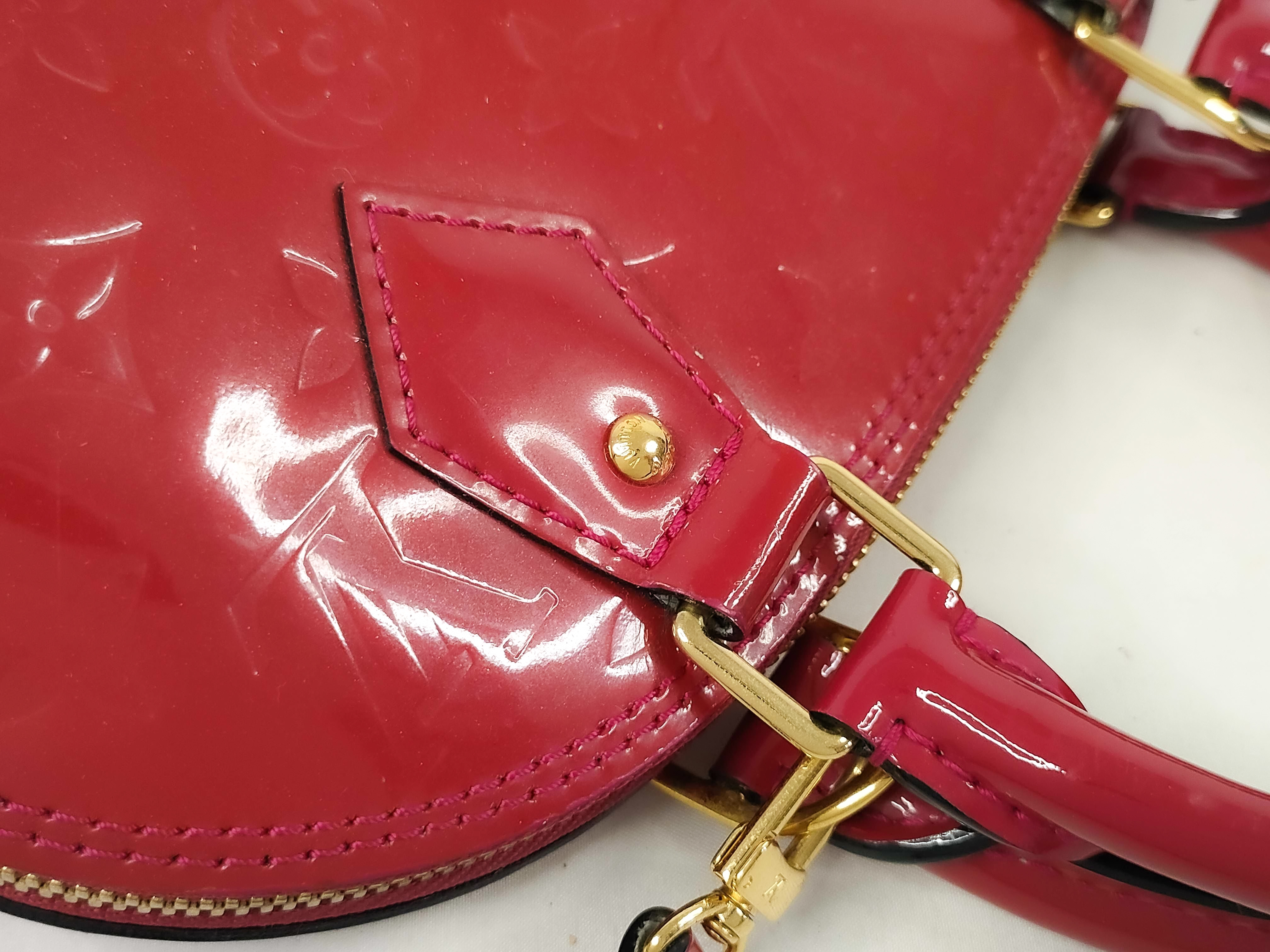Monogram Vernis M91771 Alma BB Rose Indien MI5102 Handbag — view 4