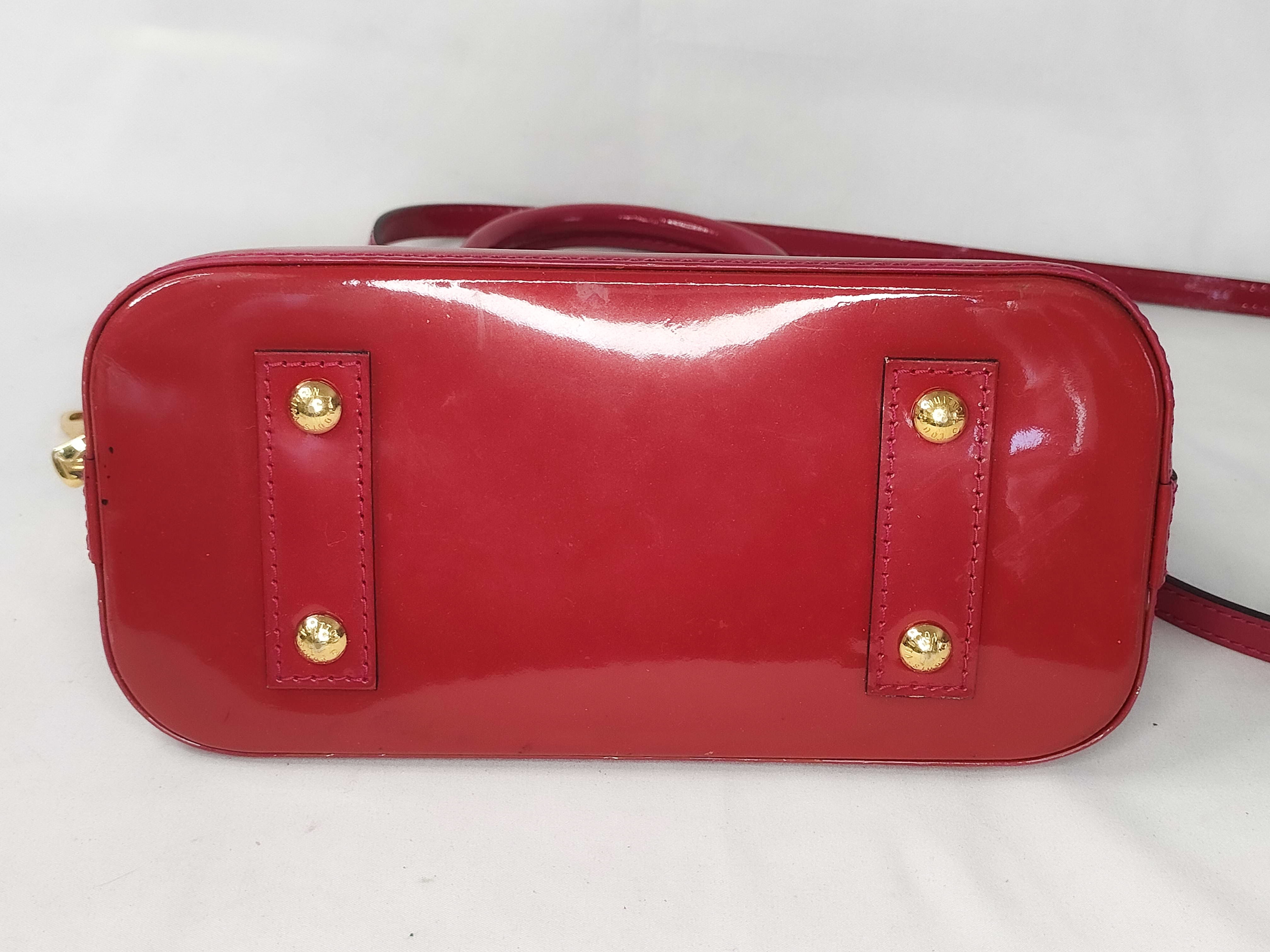 Monogram Vernis M91771 Alma BB Rose Indien MI5102 Handbag — view 8