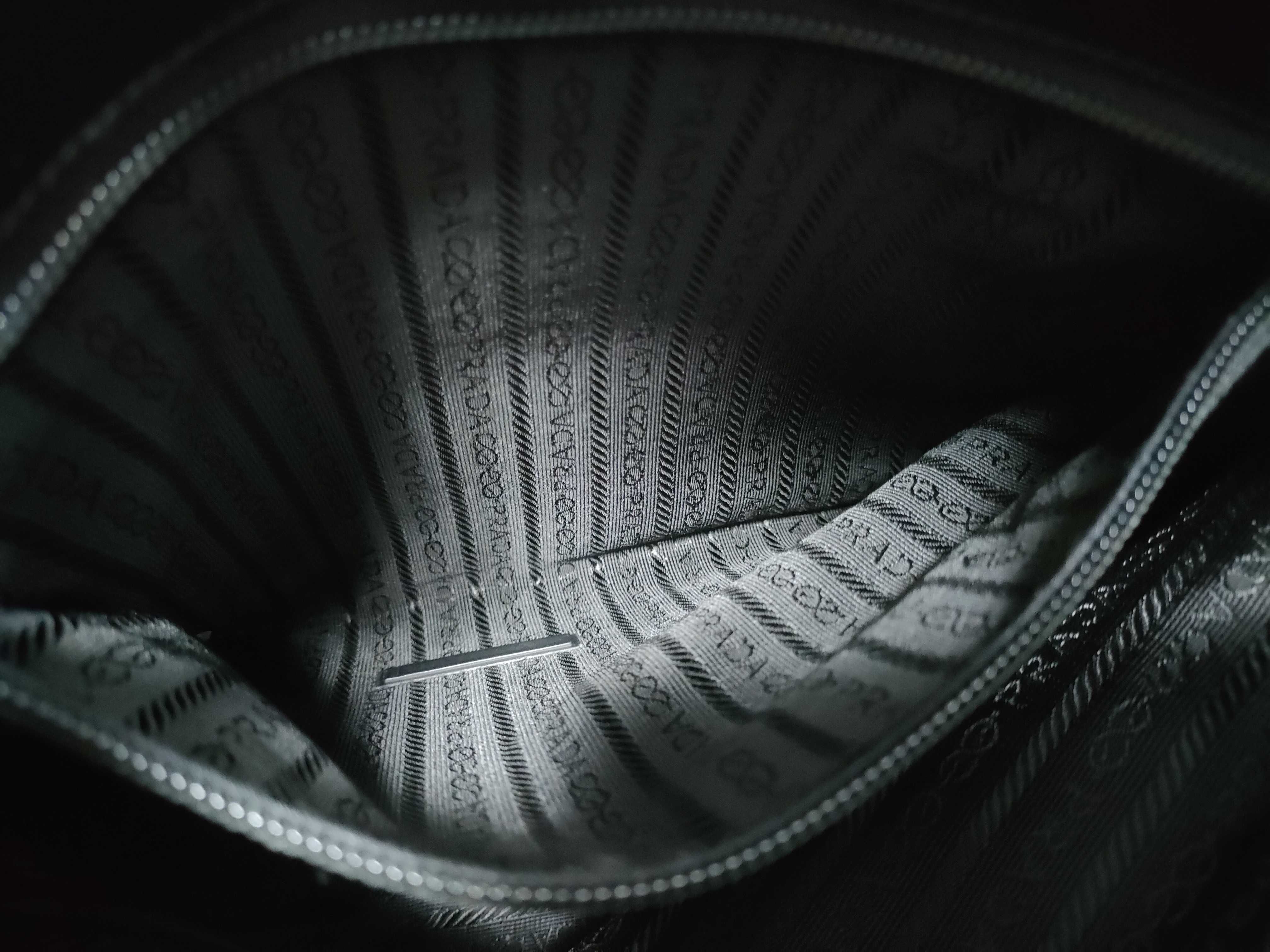Neoprene x Leather Black Tote Bag with Card Holder — view 11