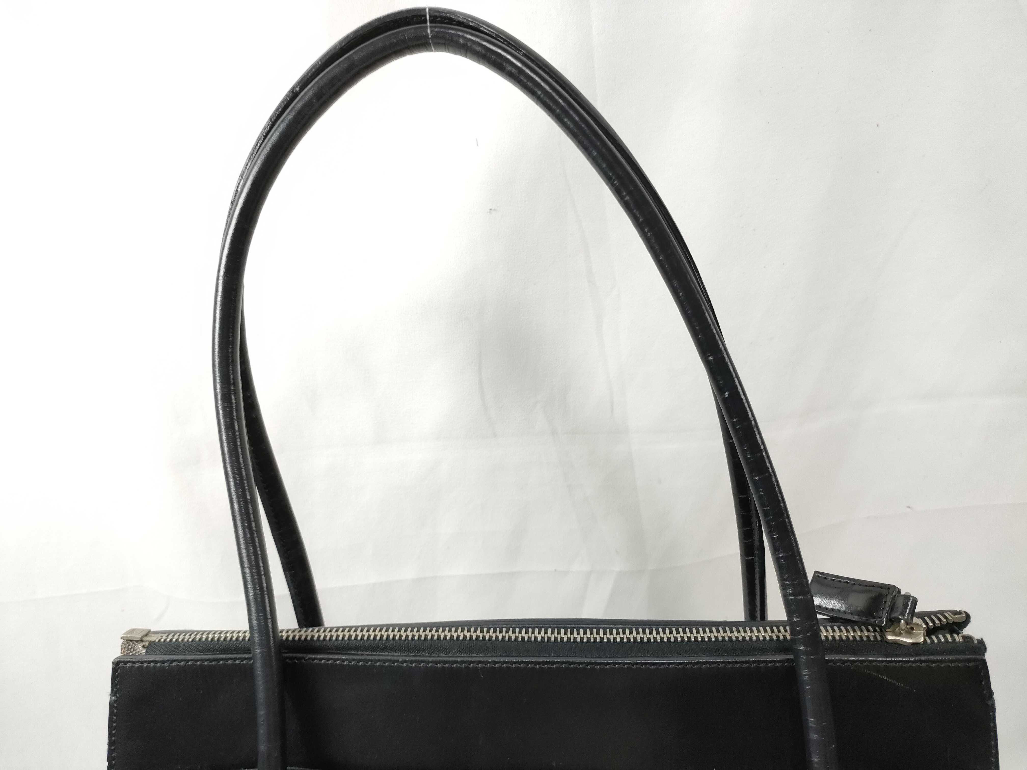 Neoprene x Leather Black Tote Bag with Card Holder — view 3