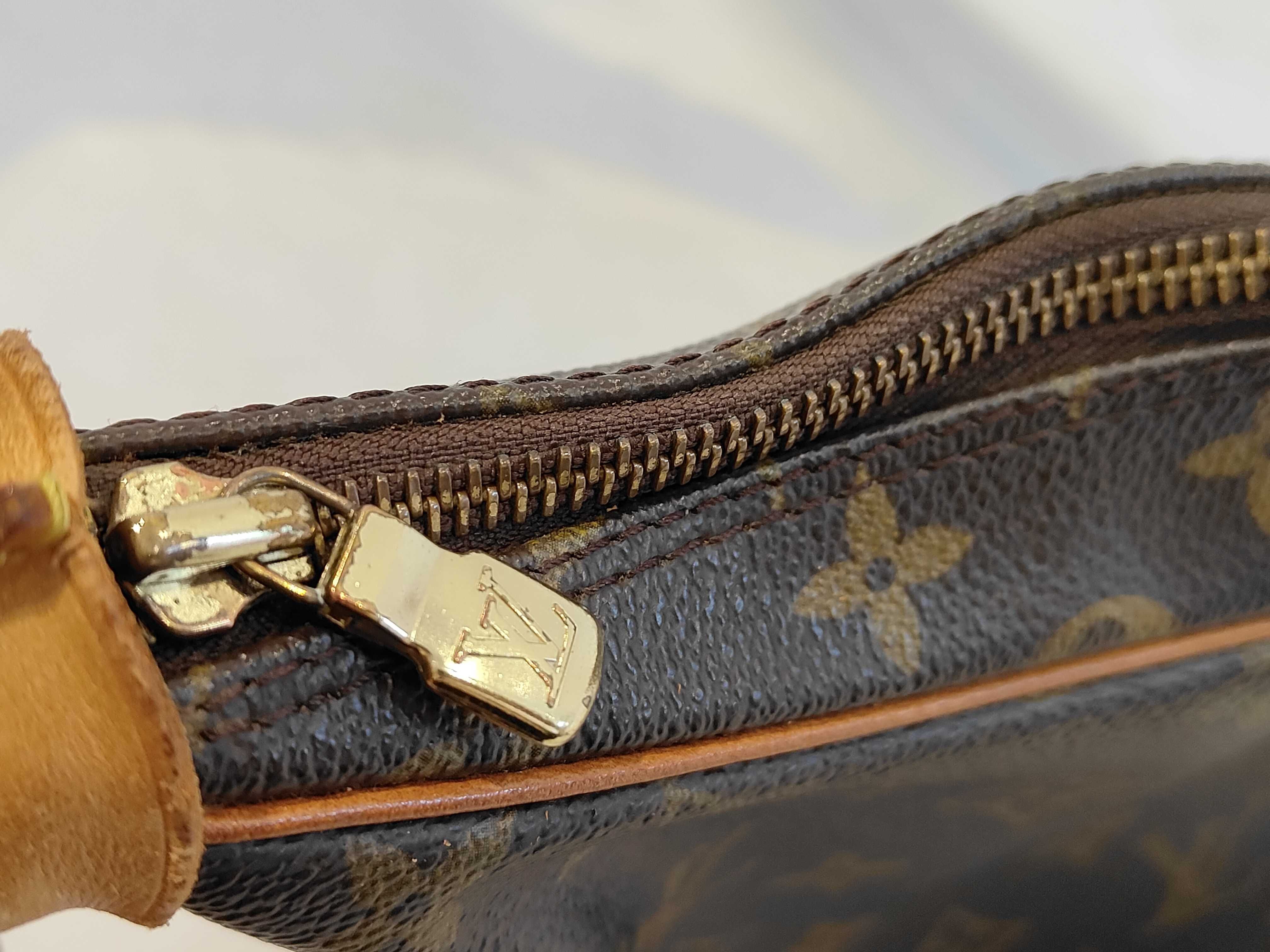 Monogram Boulogne 30 M51265 AS0995 Shoulder Bag — view 11