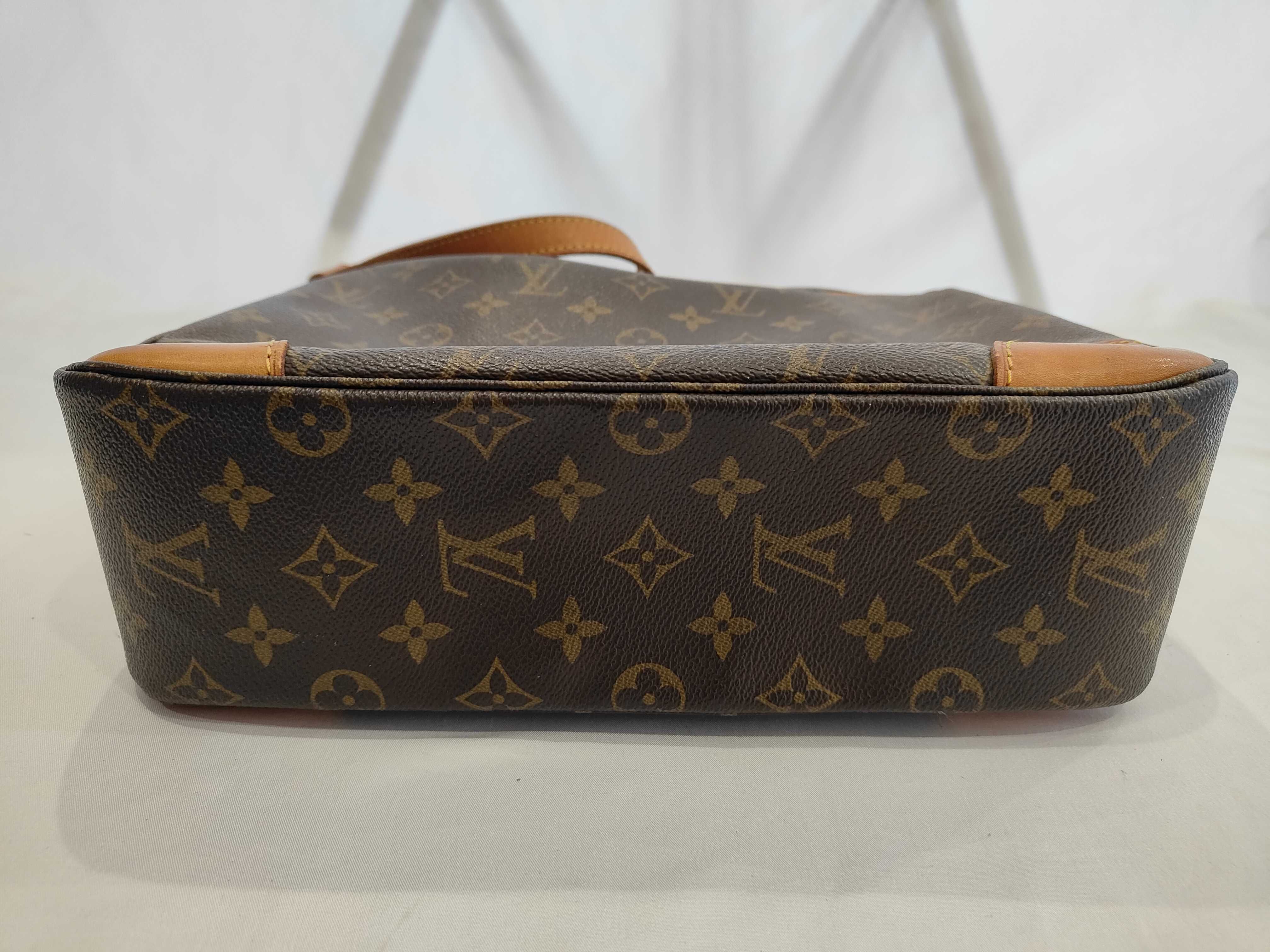 Monogram Boulogne 30 M51265 AS0995 Shoulder Bag — view 3