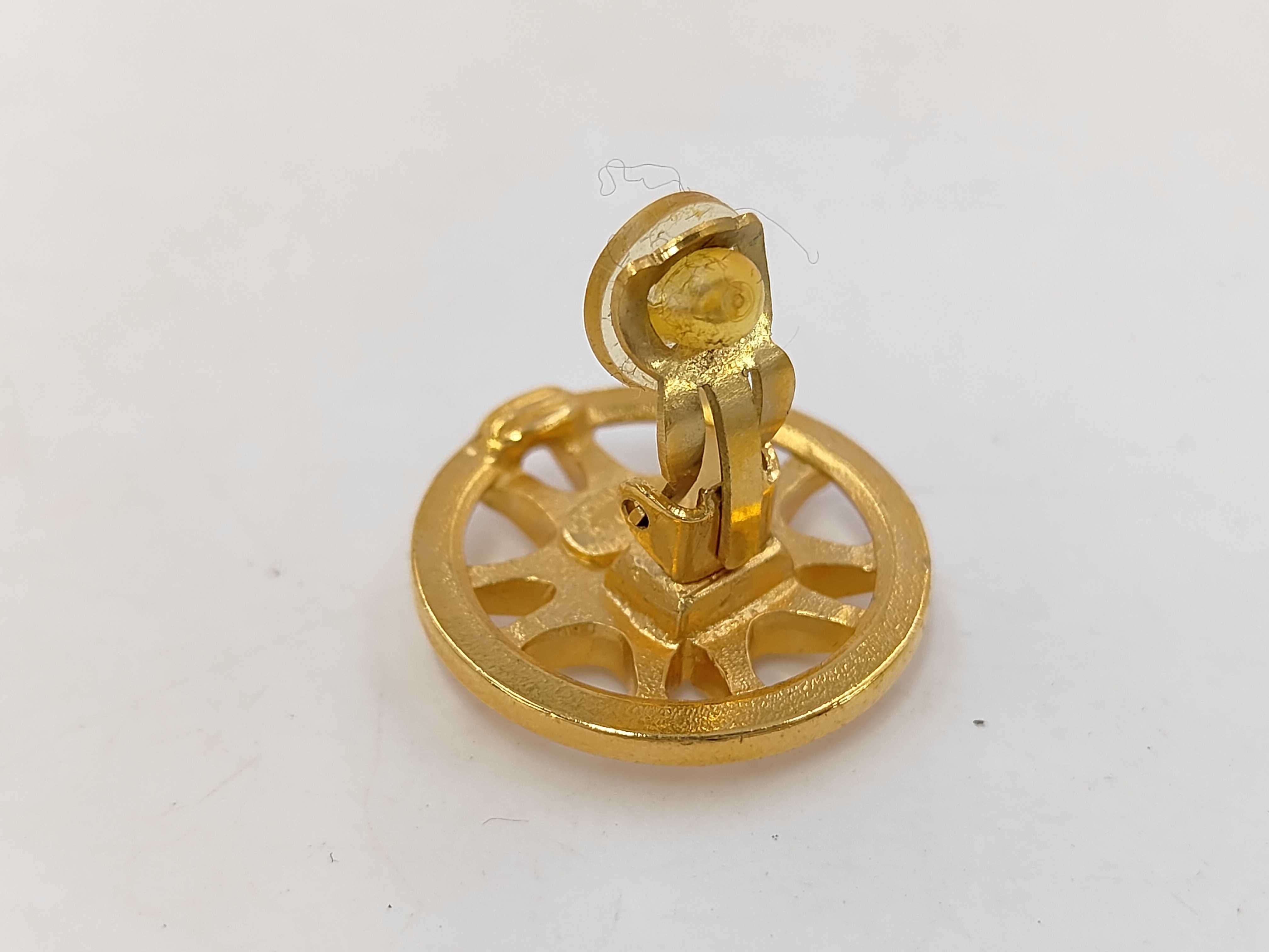 earrings — view 4