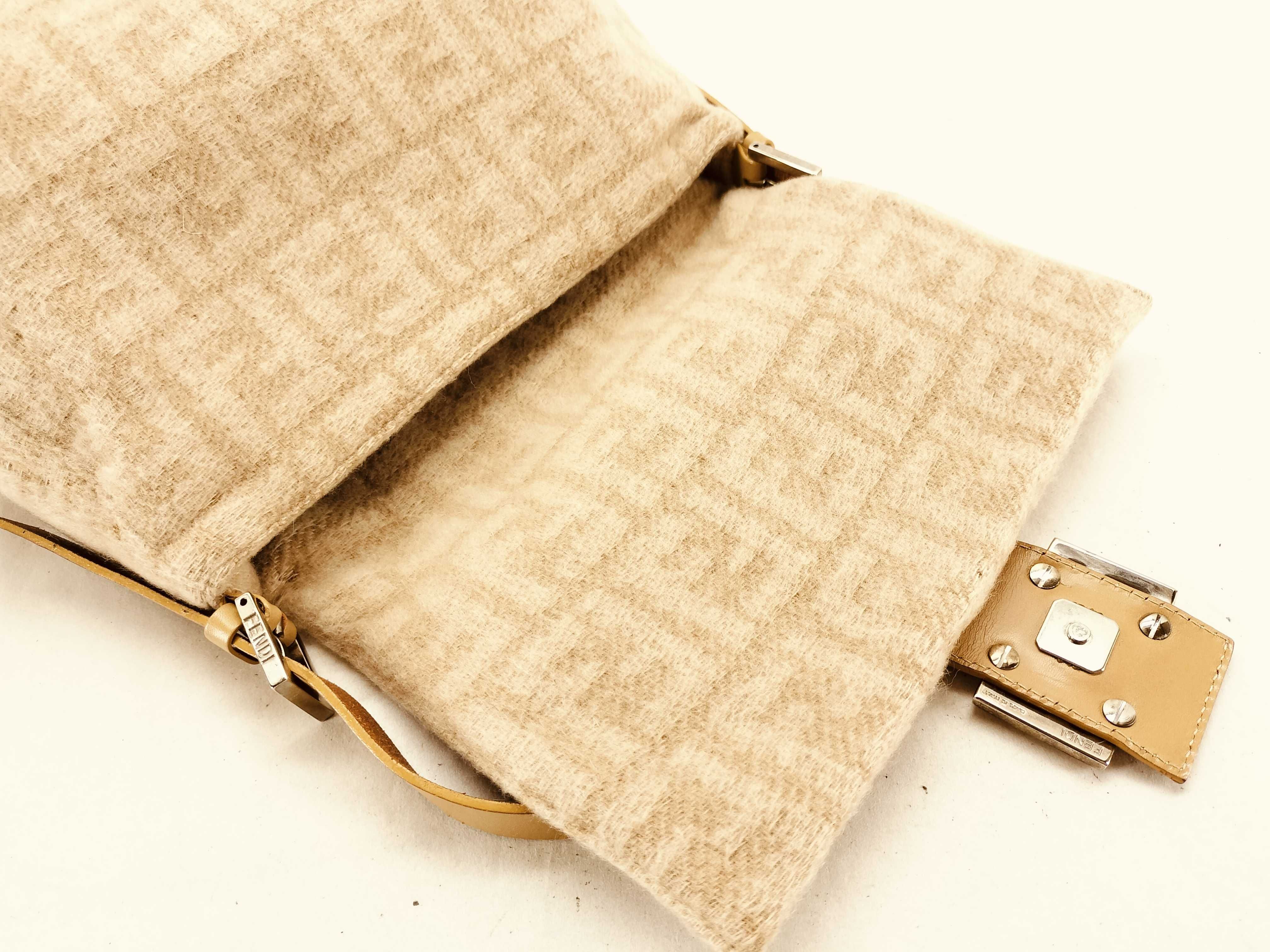 Zucca pattern Fendi Mamma Bucket one-shoulder bag, wool, 2305.26325.009, beige, Zucca shoulder bag — view 8